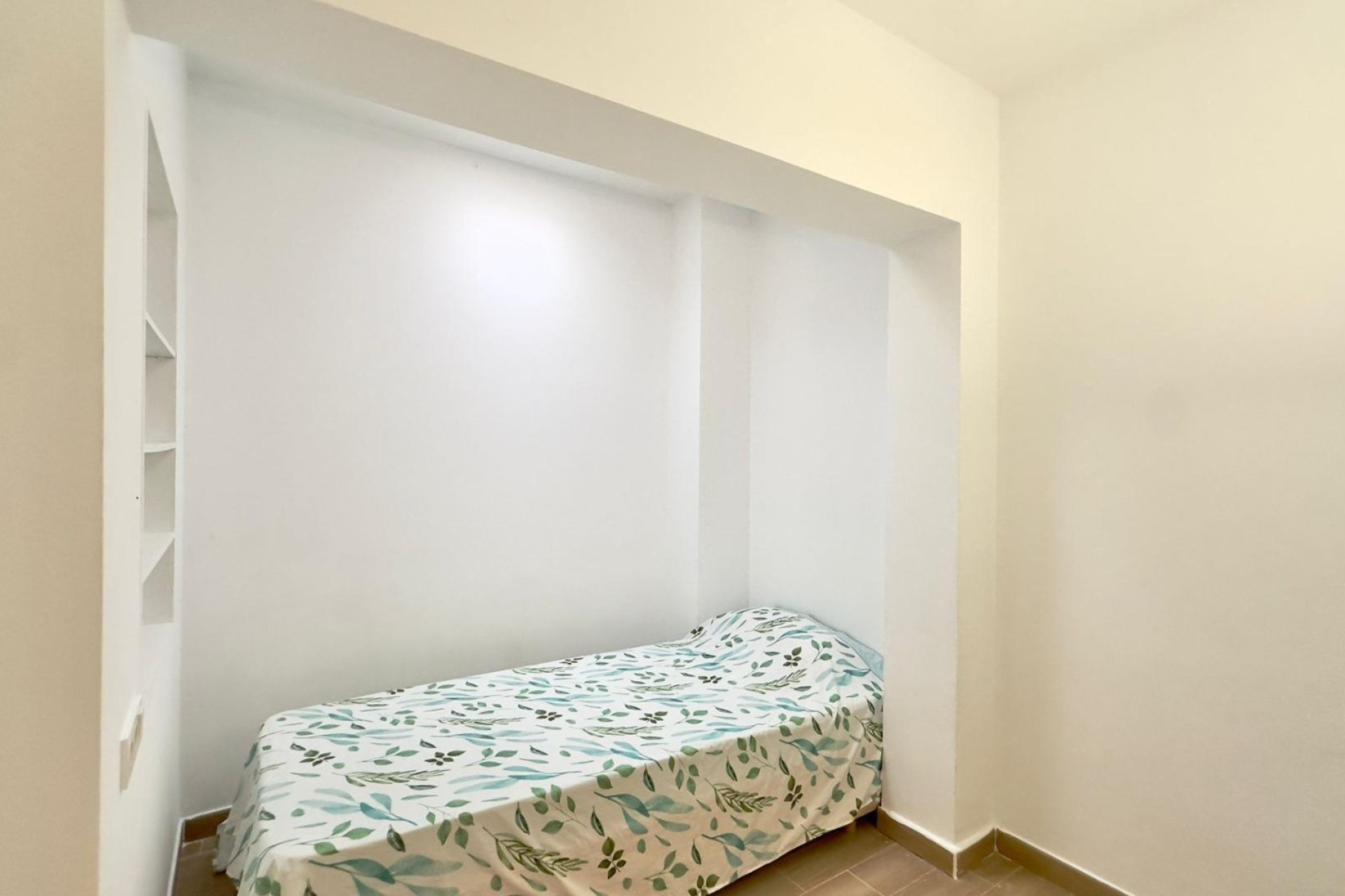 Herverkoop - Bungalow - Gelijkvloers - Torrevieja - Carrefour