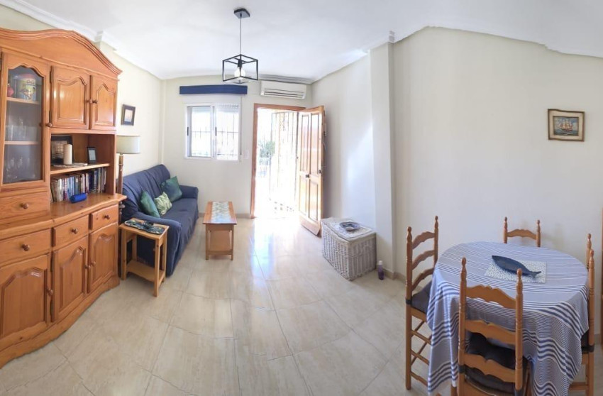 Herverkoop - Bungalow - Gelijkvloers - Torrevieja - Centro