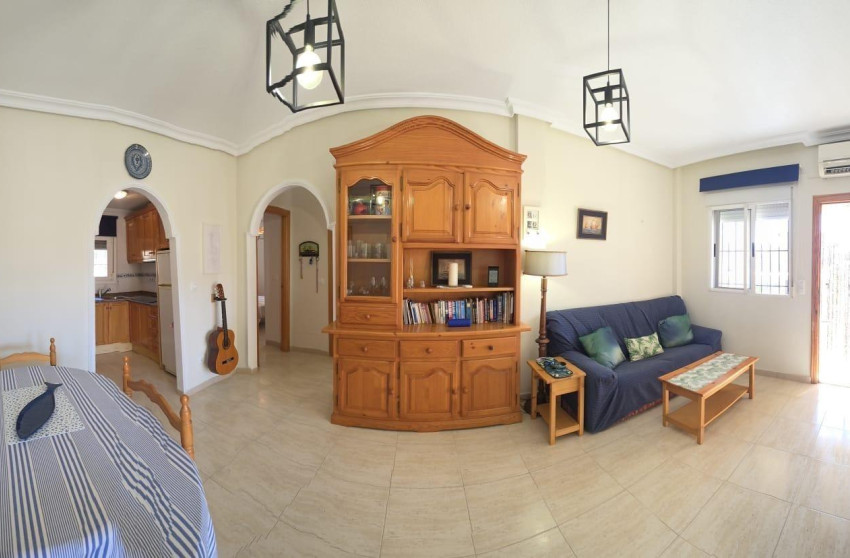 Herverkoop - Bungalow - Gelijkvloers - Torrevieja - Centro