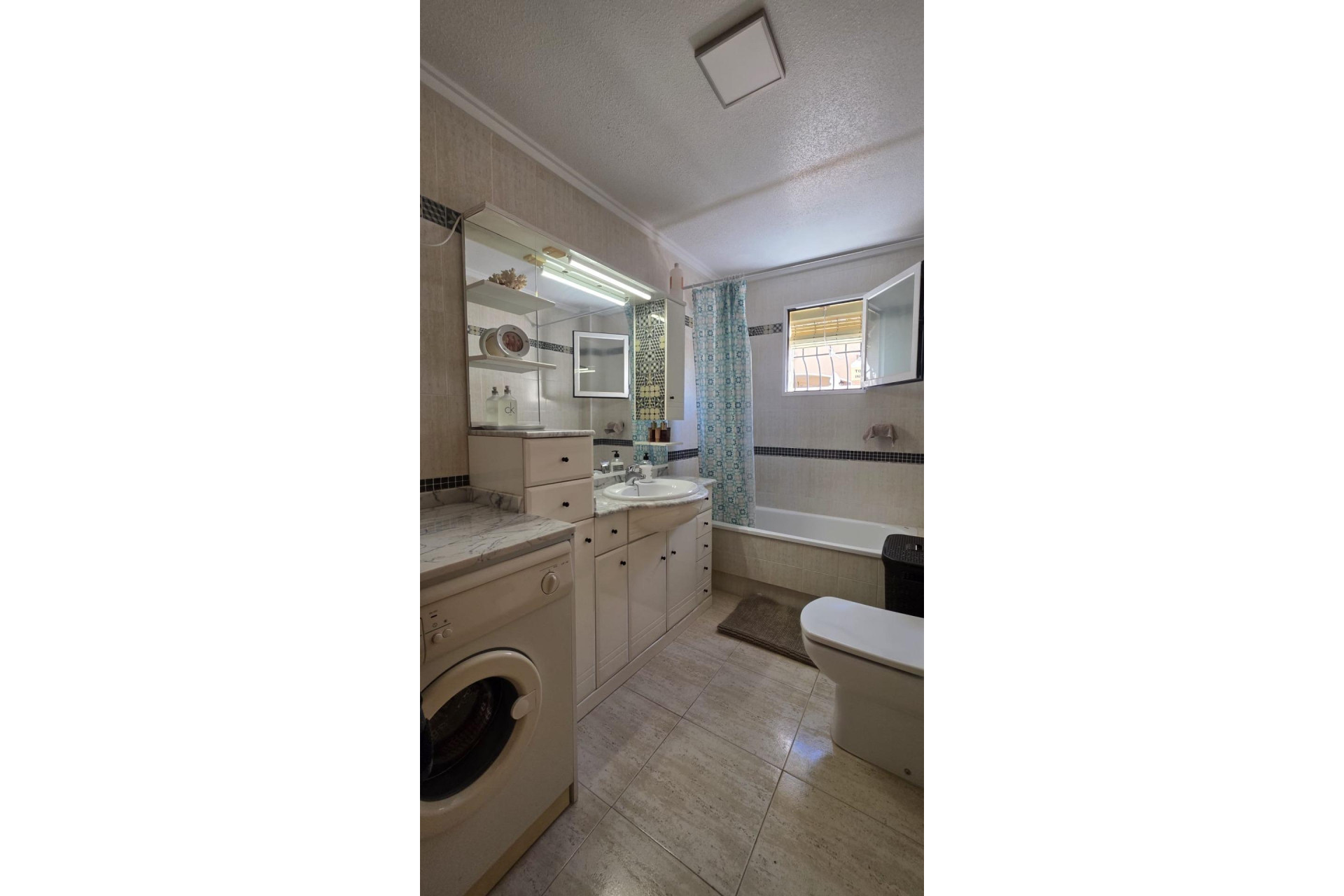 Herverkoop - Bungalow - Gelijkvloers - Torrevieja - Centro
