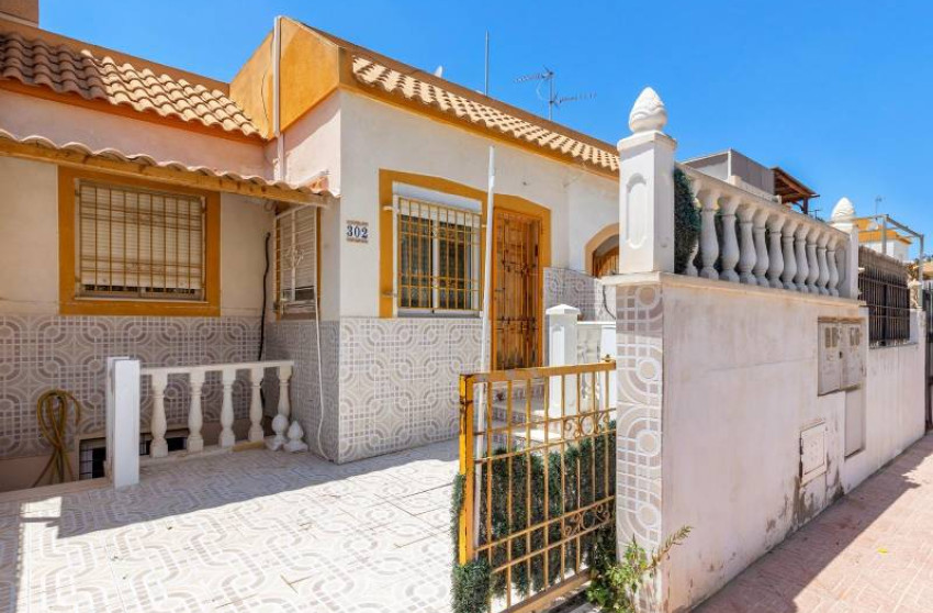 Herverkoop - Bungalow - Gelijkvloers - Torrevieja - El limonar