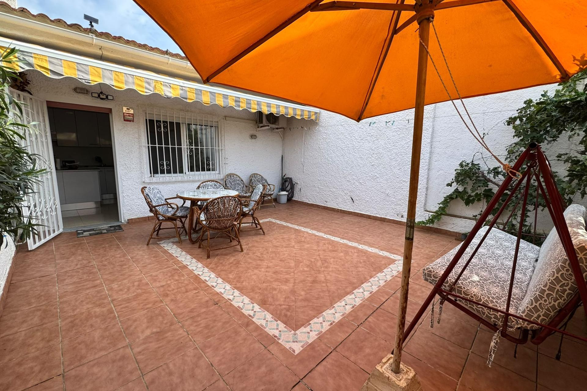 Herverkoop - Bungalow - Gelijkvloers - Torrevieja - El limonar