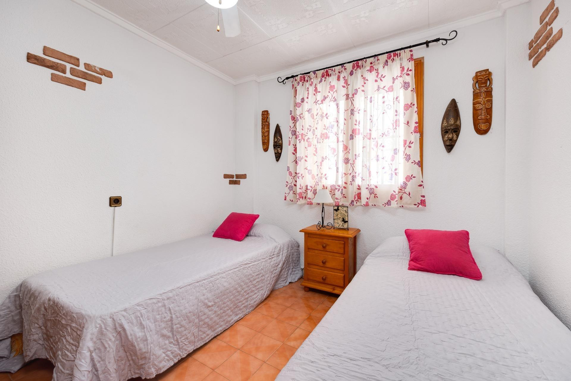 Herverkoop - Bungalow - Gelijkvloers - Torrevieja - La Mata