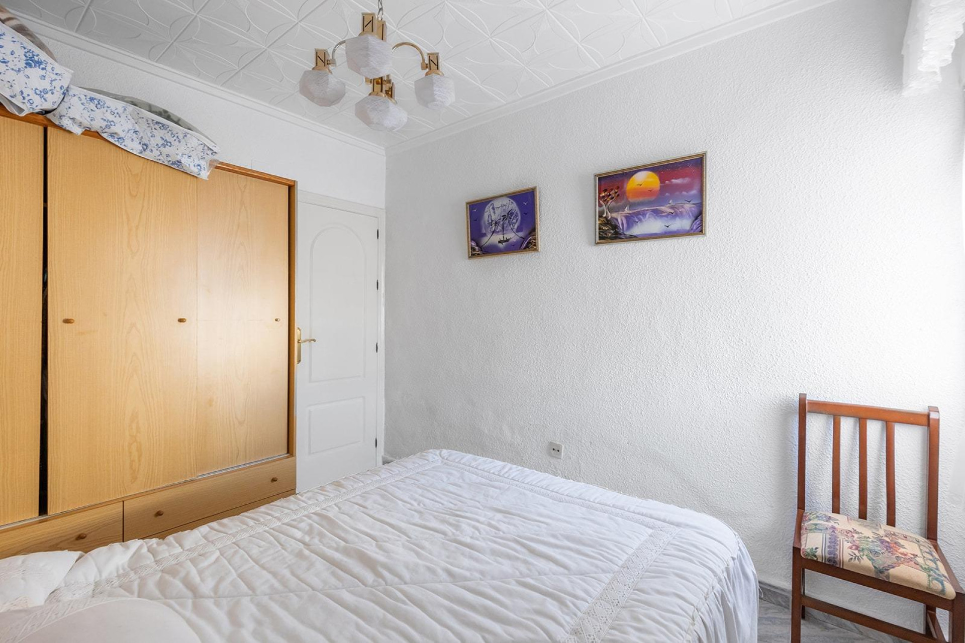 Herverkoop - Bungalow - Gelijkvloers - Torrevieja - La Siesta - El Salado - Torreta