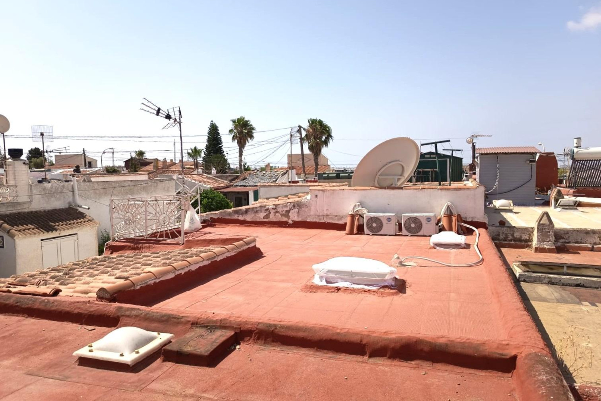 Herverkoop - Bungalow - Gelijkvloers - Torrevieja - La Siesta - El Salado - Torreta
