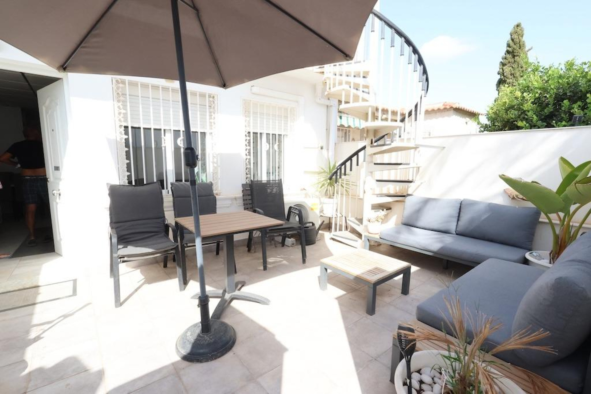 Herverkoop - Bungalow - Gelijkvloers - Torrevieja - La Siesta - El Salado - Torreta