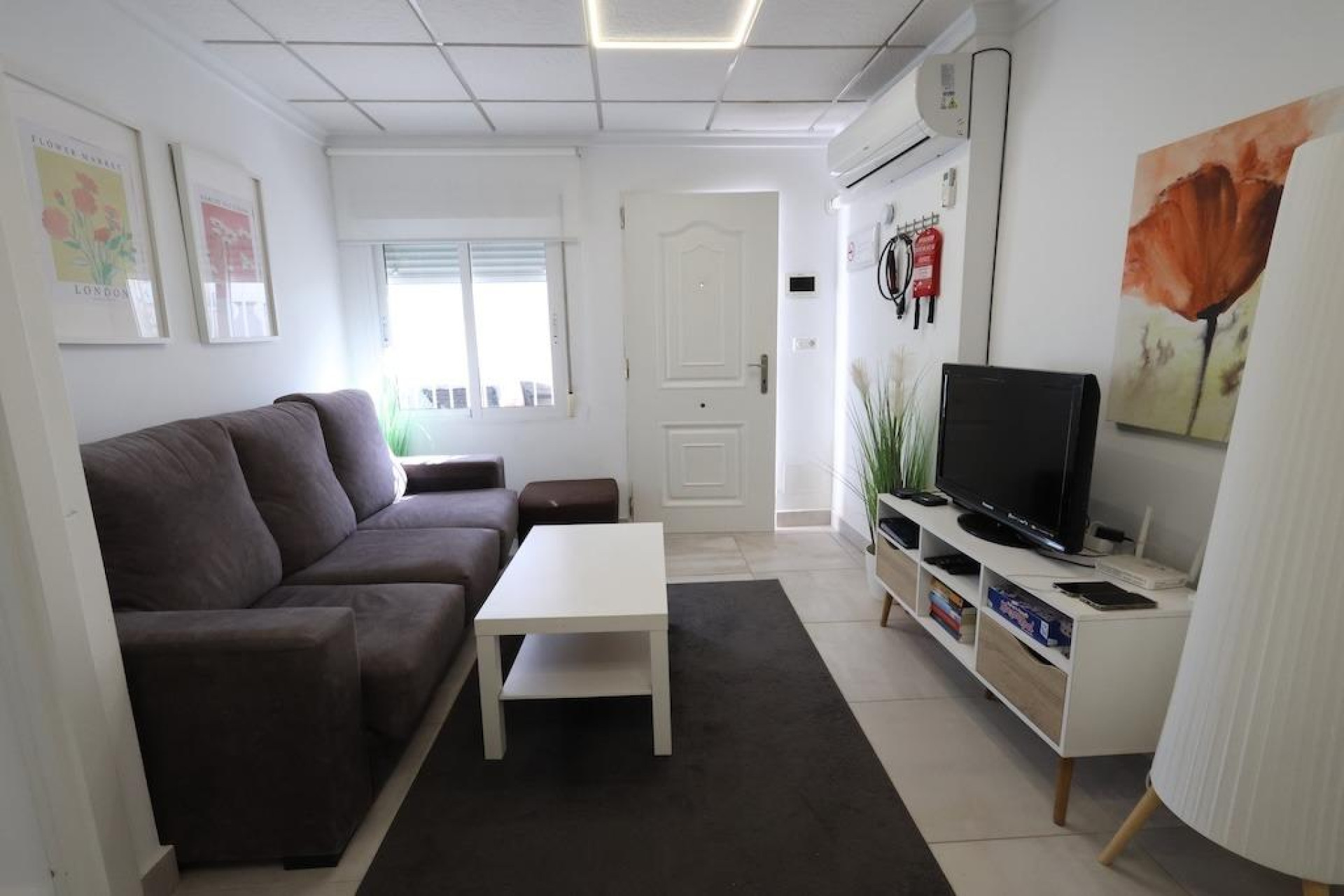 Herverkoop - Bungalow - Gelijkvloers - Torrevieja - La Siesta - El Salado - Torreta