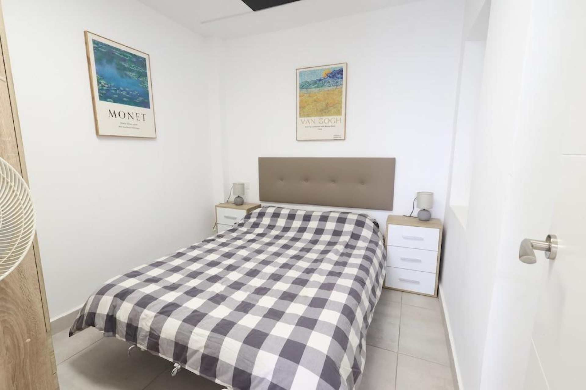 Herverkoop - Bungalow - Gelijkvloers - Torrevieja - La Siesta - El Salado - Torreta