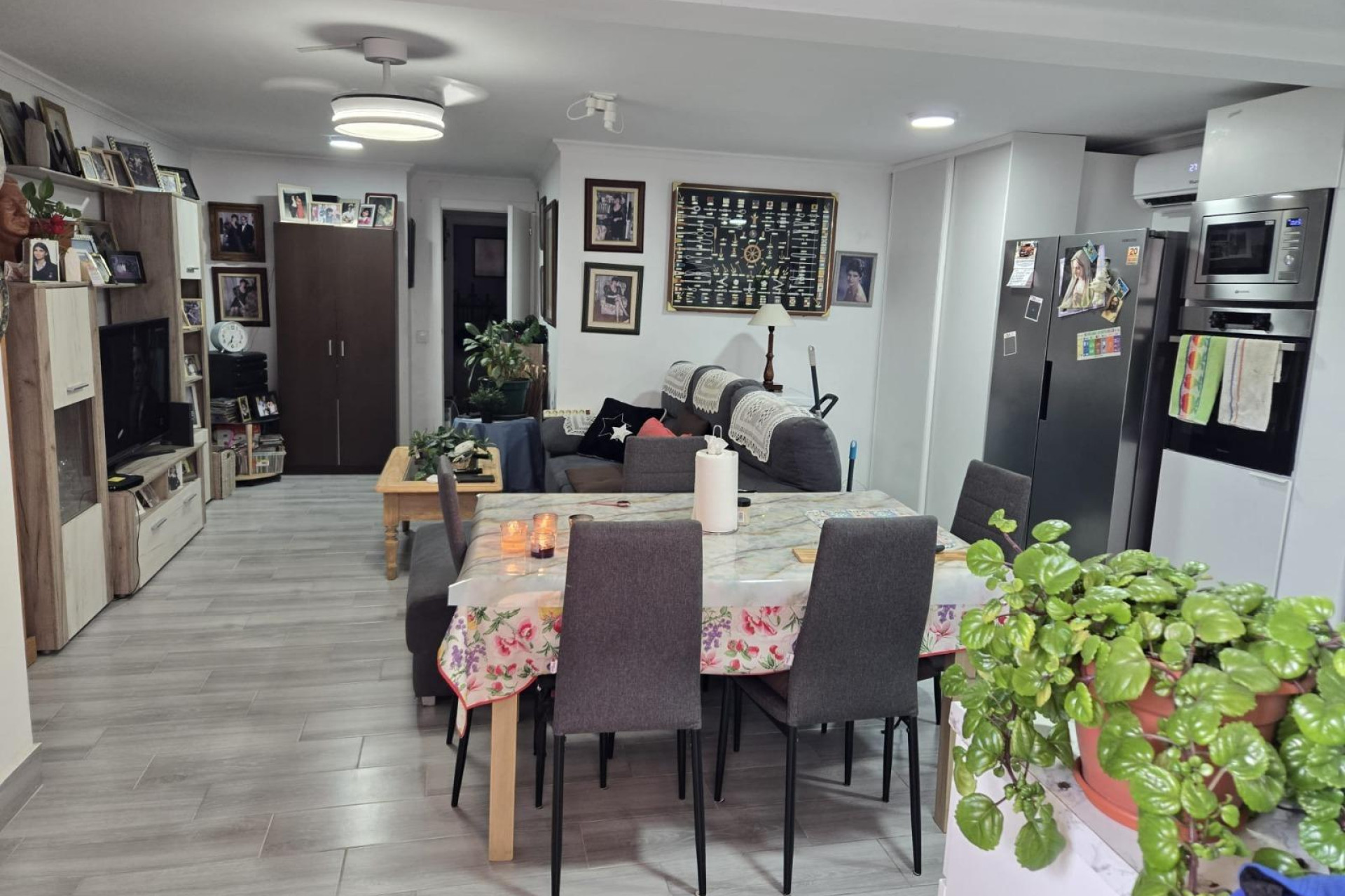 Herverkoop - Bungalow - Gelijkvloers - Torrevieja - La Siesta - El Salado - Torreta