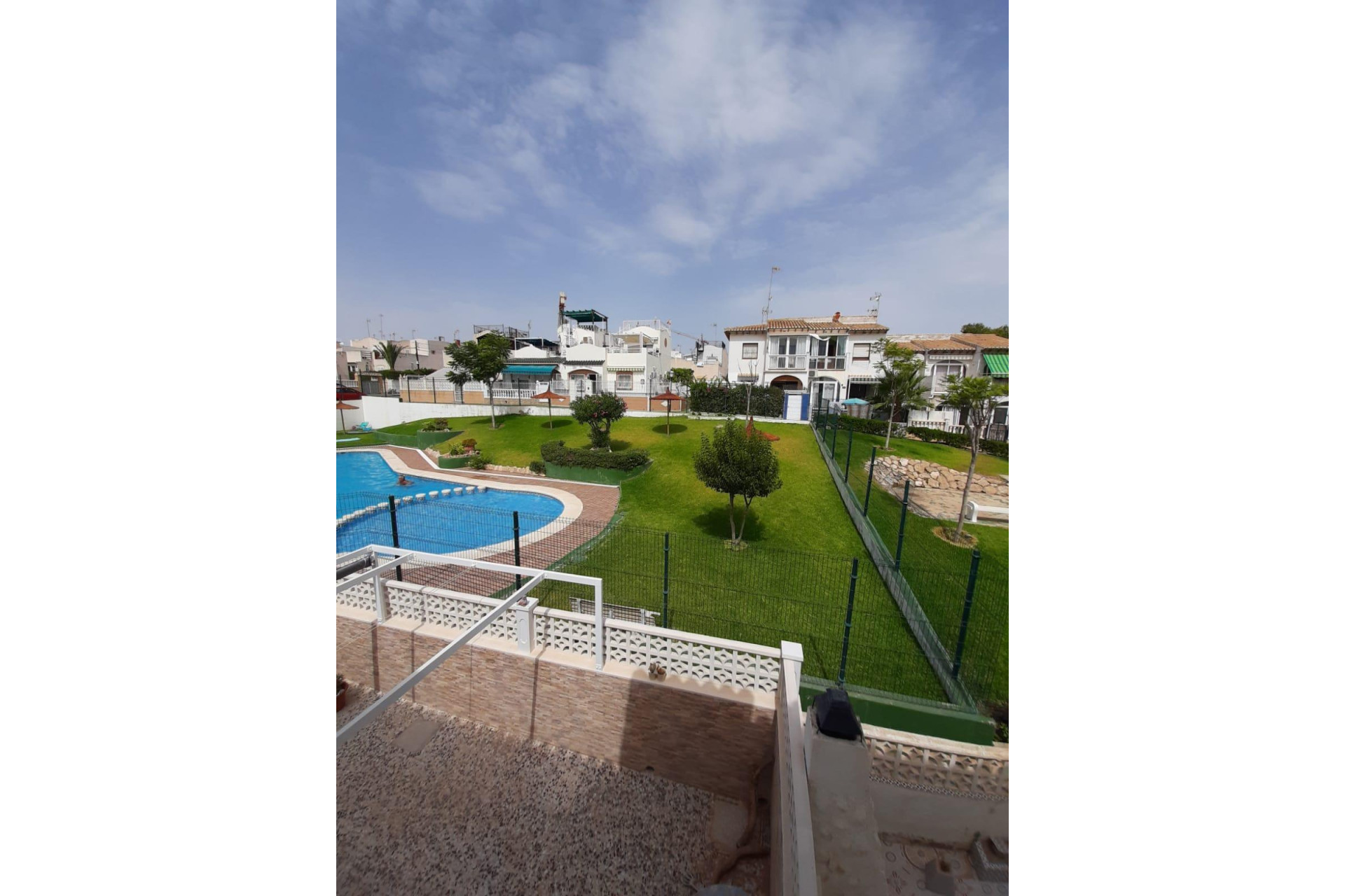 Herverkoop - Bungalow - Gelijkvloers - Torrevieja - Los balcones
