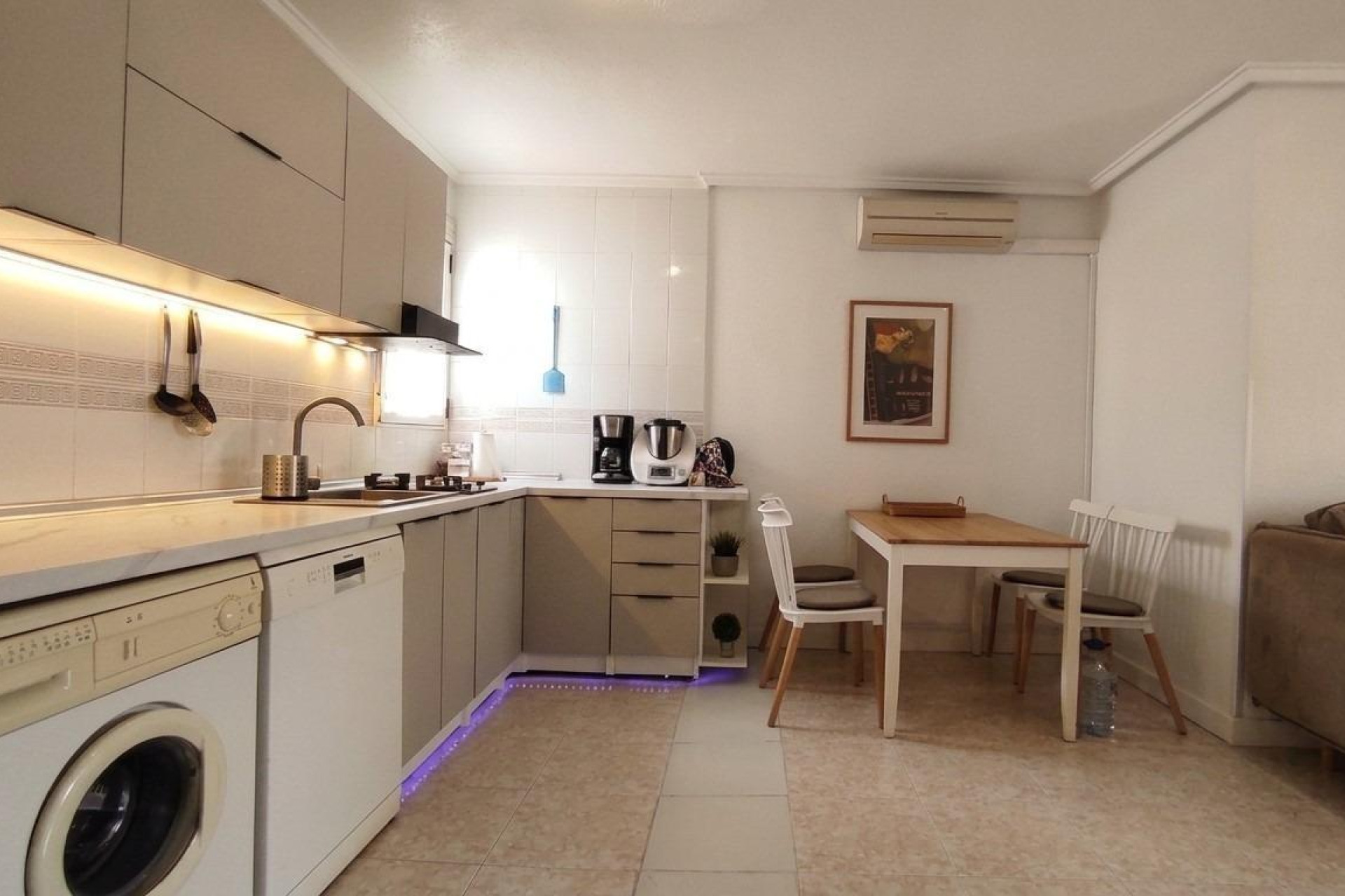 Herverkoop - Bungalow - Gelijkvloers - Torrevieja - Los balcones