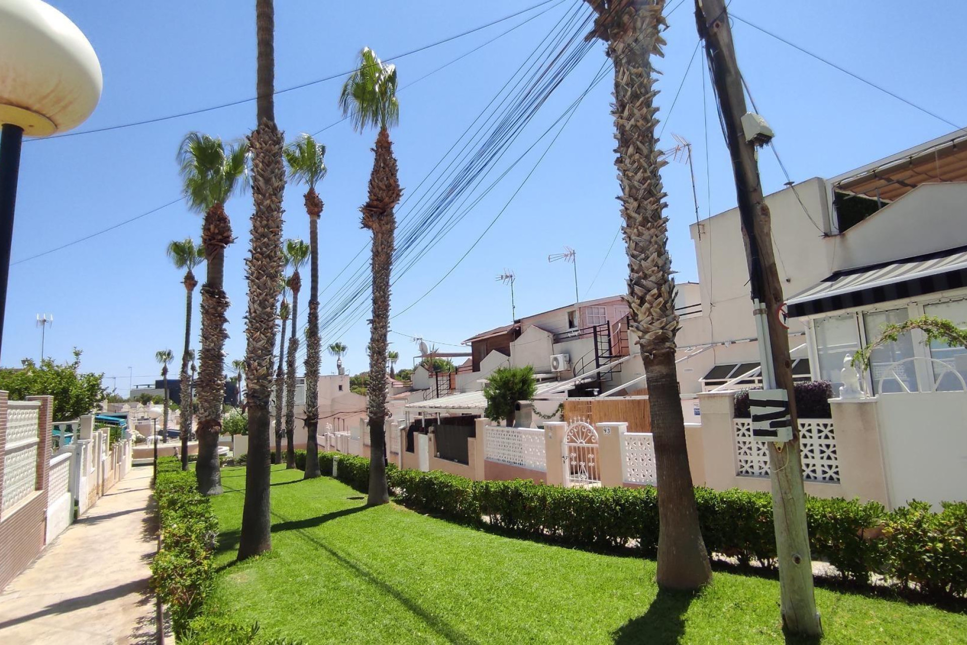 Herverkoop - Bungalow - Gelijkvloers - Torrevieja - Los balcones
