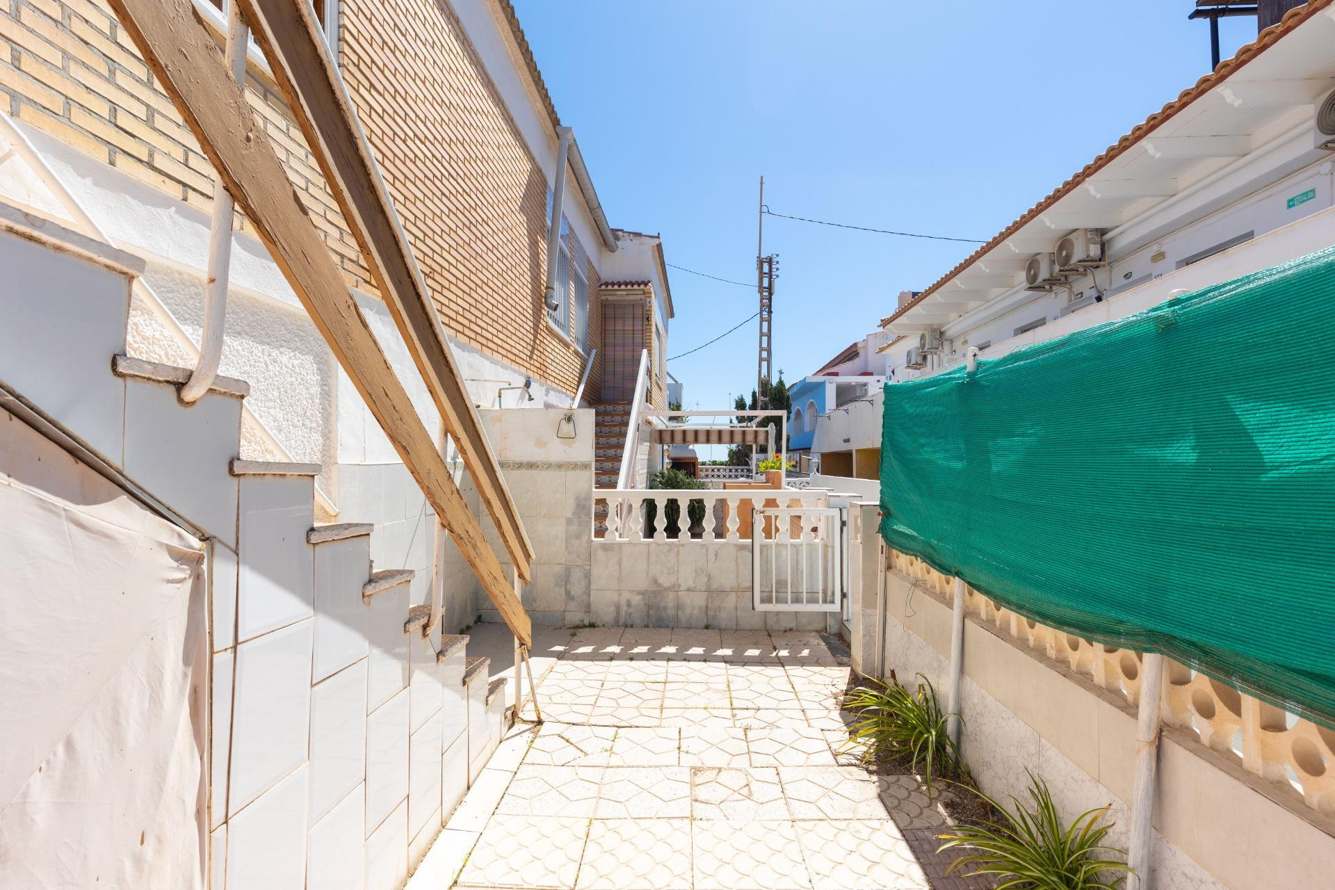 Herverkoop - Bungalow - Gelijkvloers - Torrevieja - Los Europeos