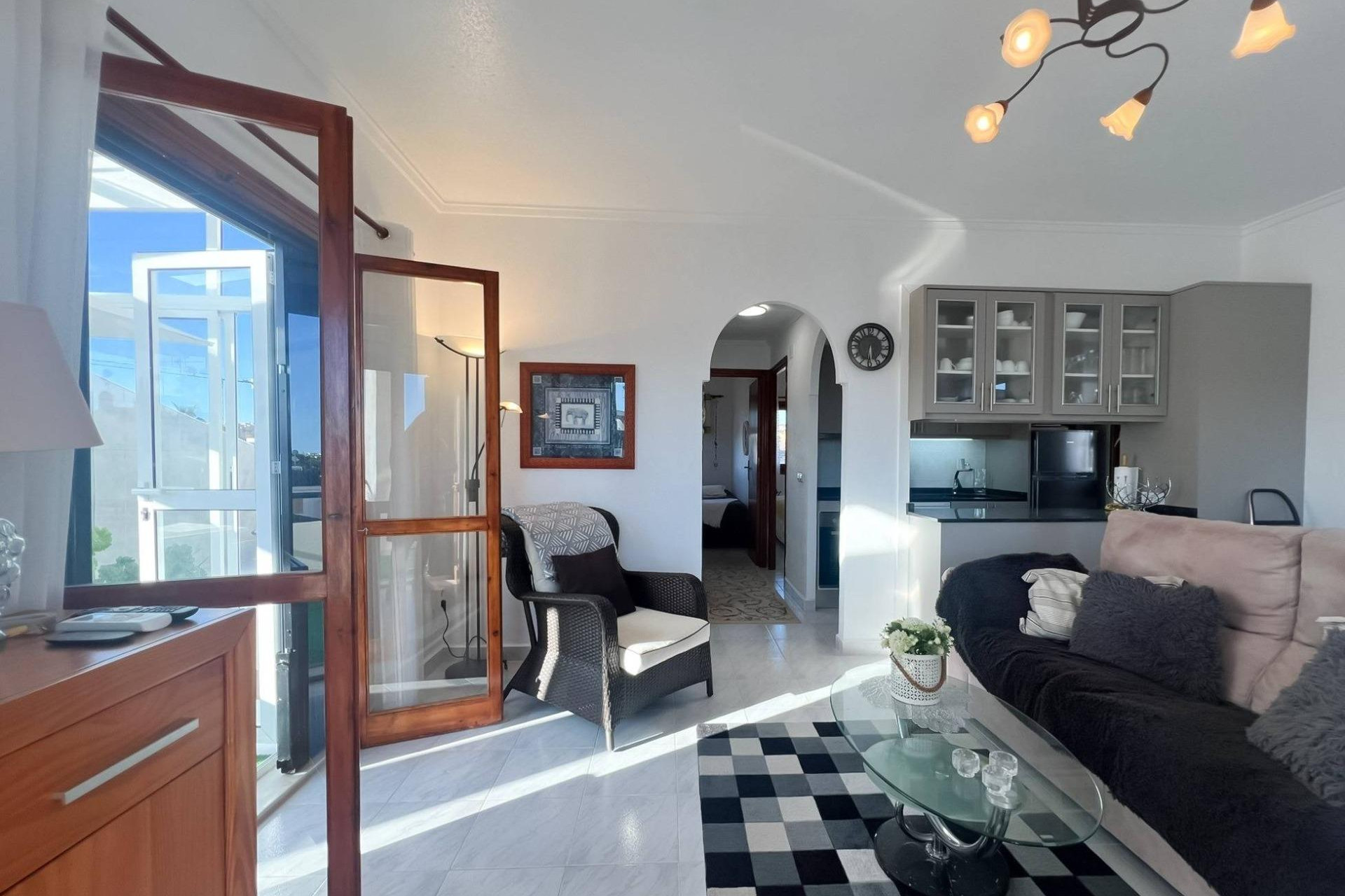 Herverkoop - Bungalow - Gelijkvloers - Torrevieja - Miramar - Torre del Moro