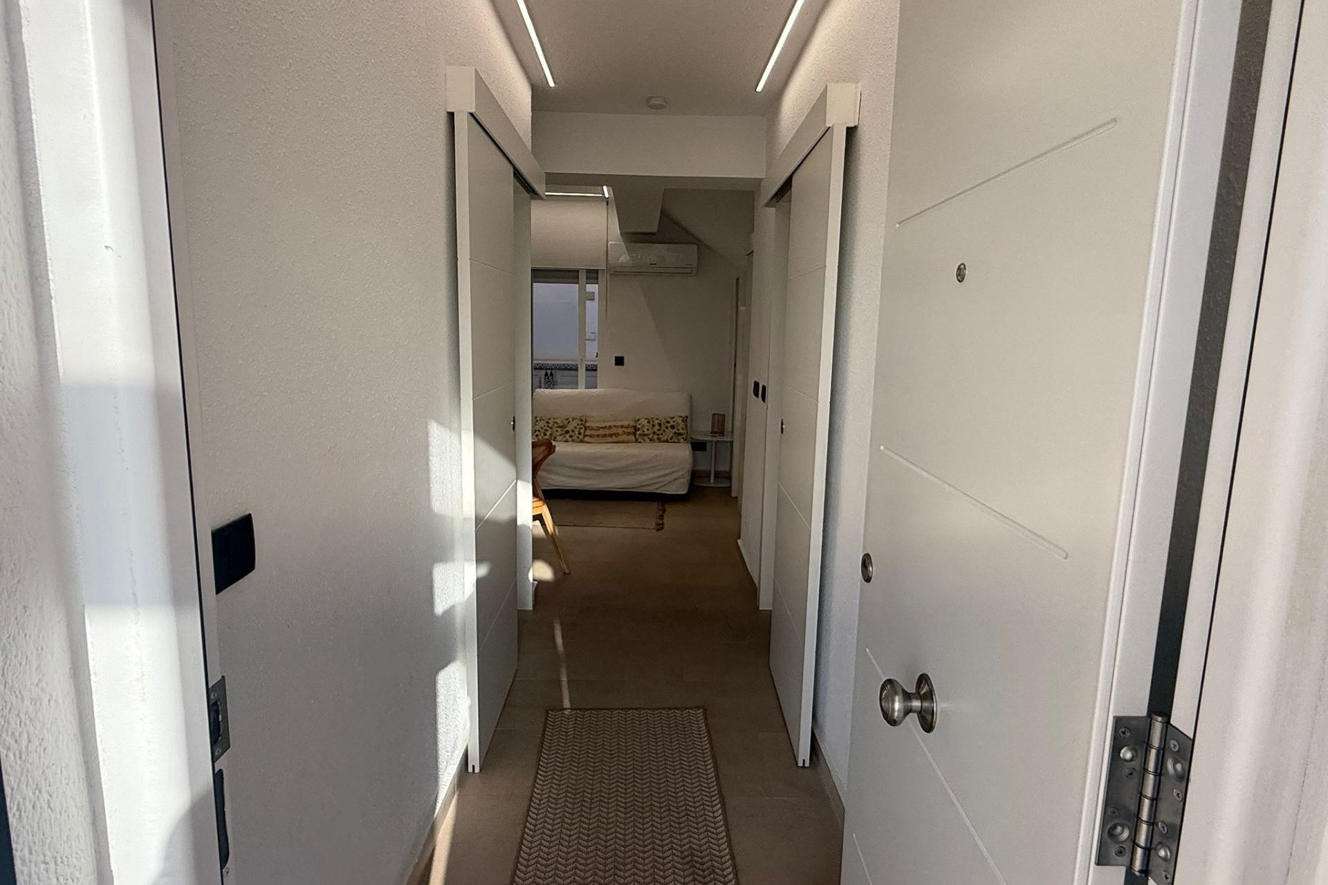Herverkoop - Bungalow - Gelijkvloers - Torrevieja - Miramar - Torre del Moro