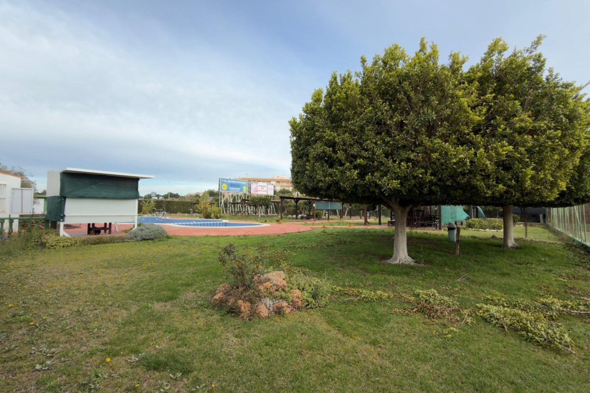 Herverkoop - Bungalow - Gelijkvloers - Torrevieja - Parque de las Naciones