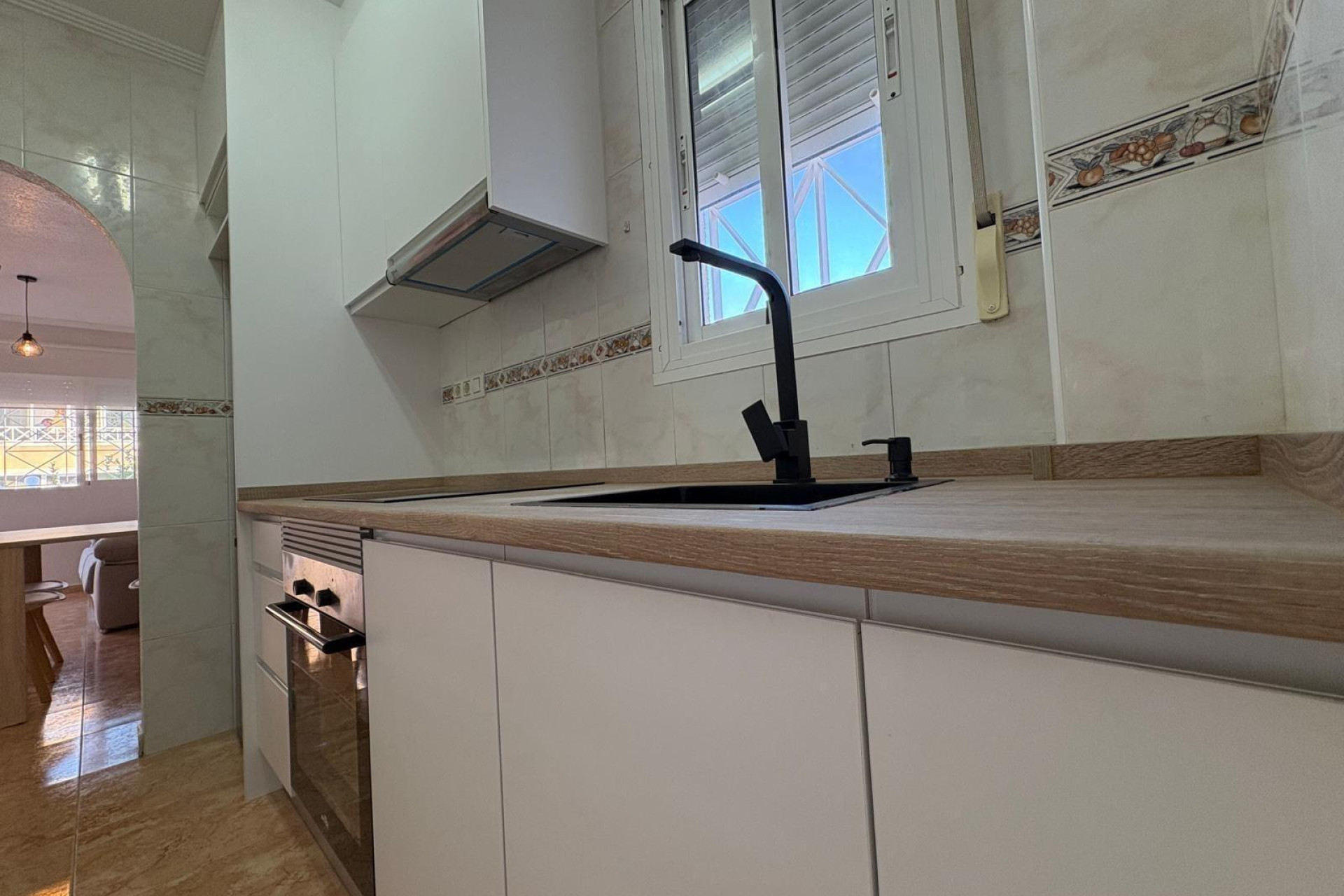 Herverkoop - Bungalow - Gelijkvloers - Torrevieja - Paseo maritimo