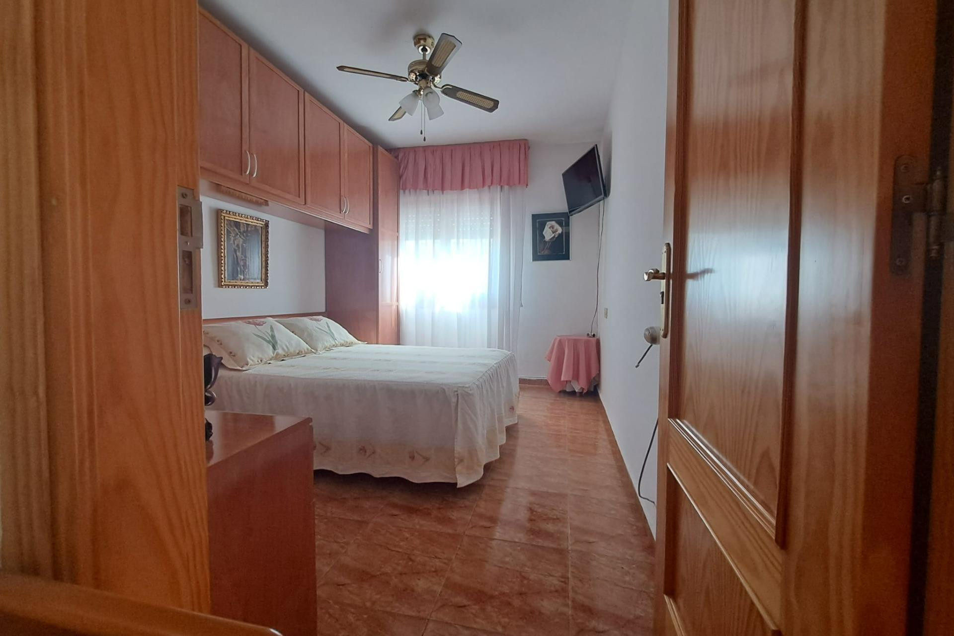 Herverkoop - Bungalow - Gelijkvloers - Torrevieja - Playa de los Naufragos