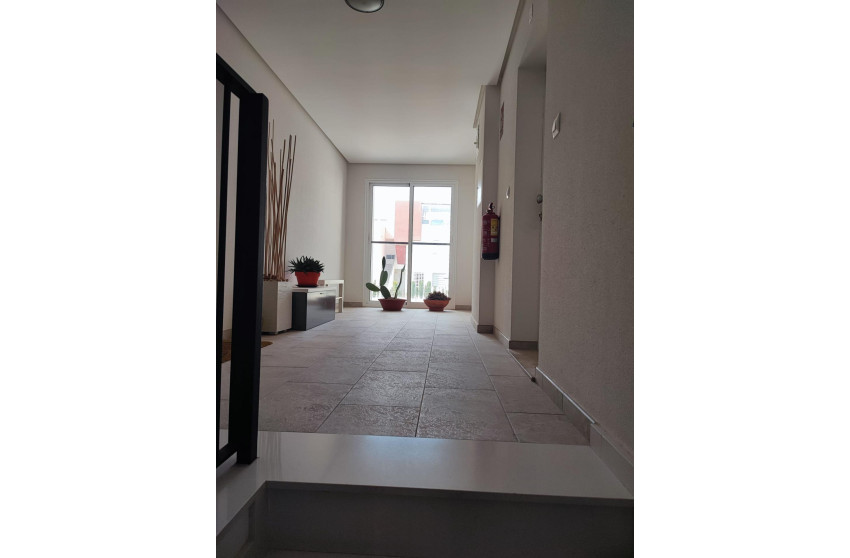 Herverkoop - Bungalow - Gelijkvloers - Torrevieja - Playa del cura