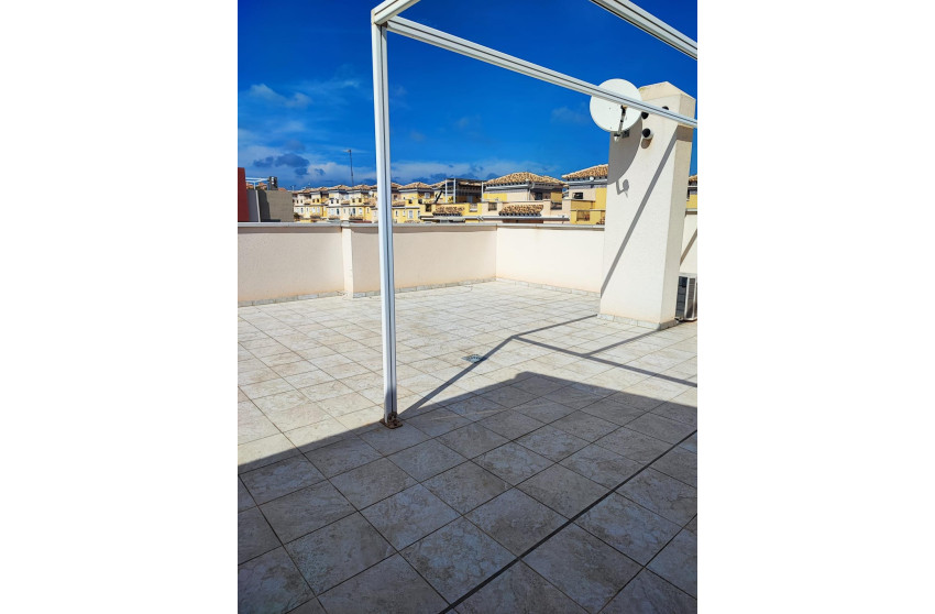 Herverkoop - Bungalow - Gelijkvloers - Torrevieja - Playa del cura
