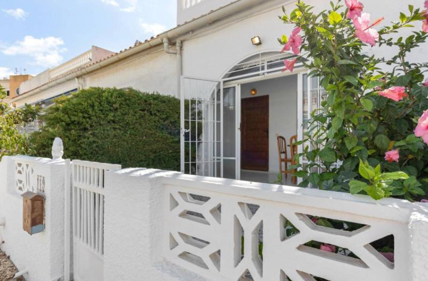 Herverkoop - Bungalow - Gelijkvloers - Torrevieja - San luis