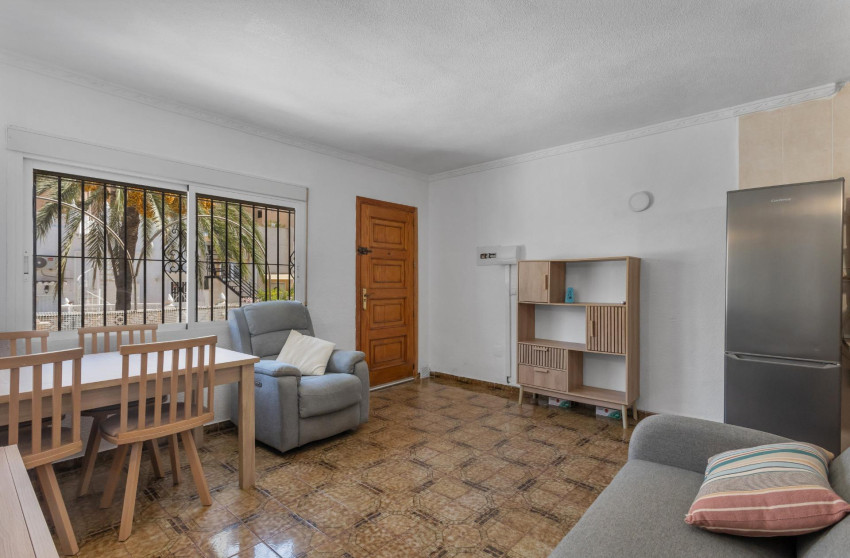 Herverkoop - Bungalow - Gelijkvloers - Torrevieja - Torre del moro