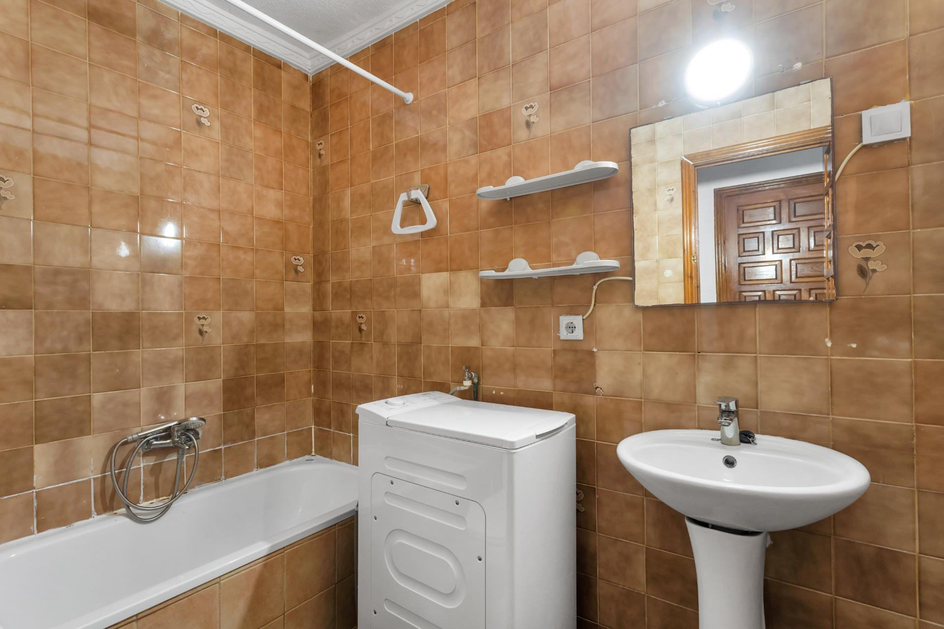 Herverkoop - Bungalow - Gelijkvloers - Torrevieja - Torre del moro