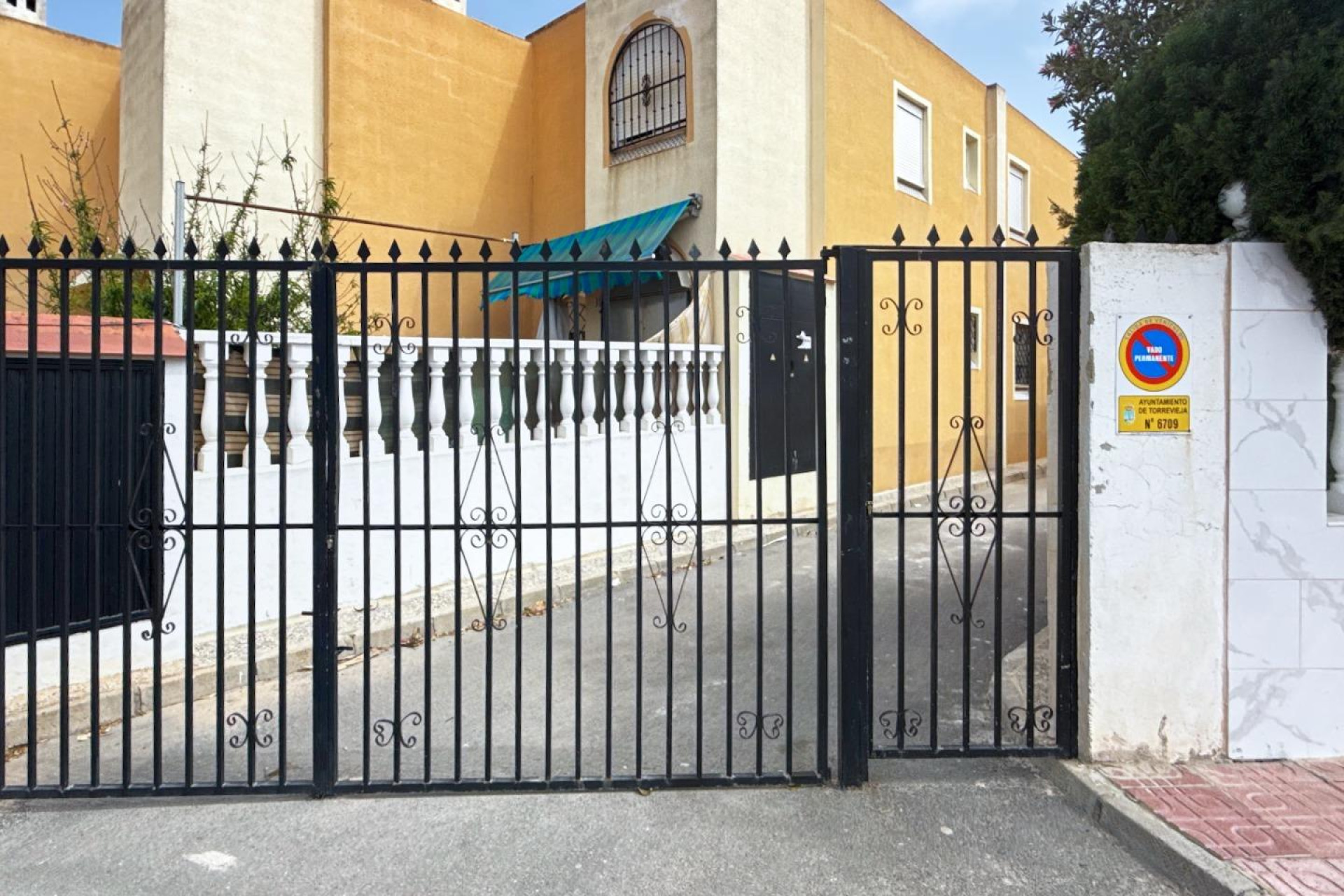 Herverkoop - Bungalow - Gelijkvloers - Torrevieja - Torreblanca