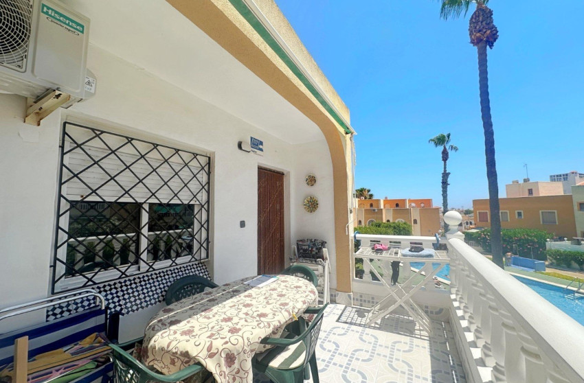 Herverkoop - Bungalow - Gelijkvloers - Torrevieja - Torreblanca