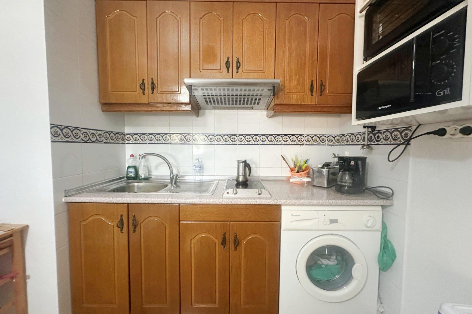 Herverkoop - Bungalow - Gelijkvloers - Torrevieja - Torreblanca