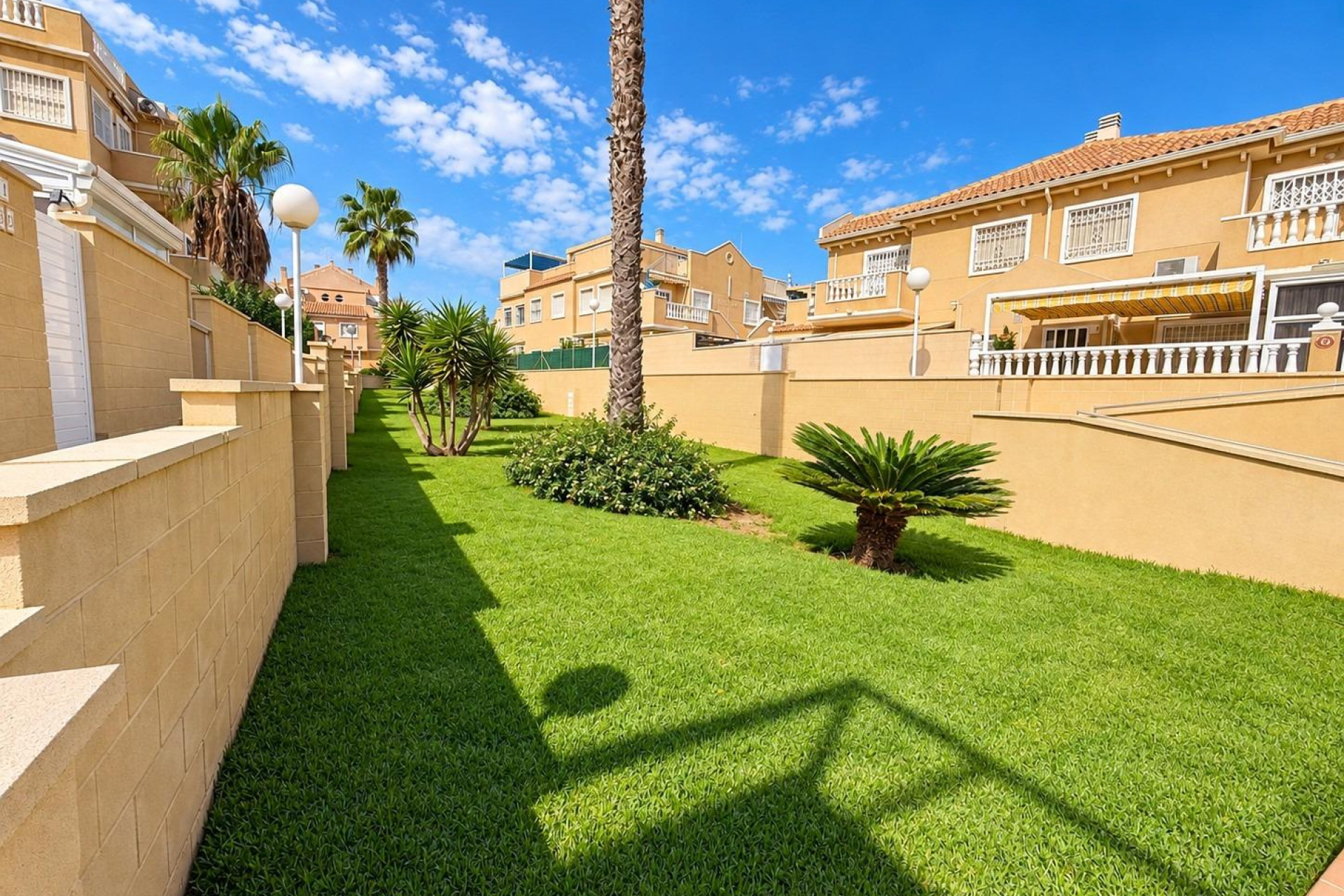 Herverkoop - Bungalow - Gelijkvloers - Torrevieja - Torreblanca