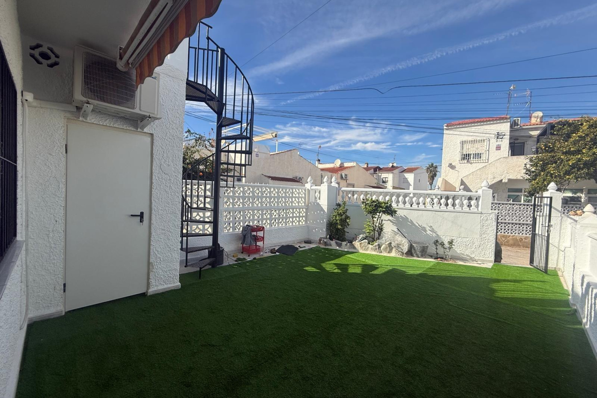 Herverkoop - Bungalow - Gelijkvloers - Torrevieja - Torretas