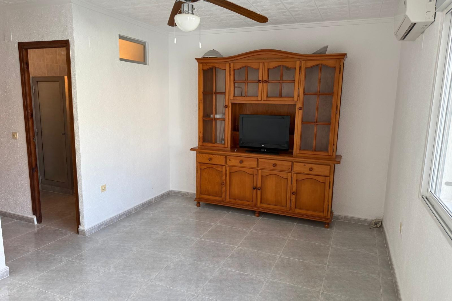 Herverkoop - Bungalow - Gelijkvloers - Torrevieja - Torretas