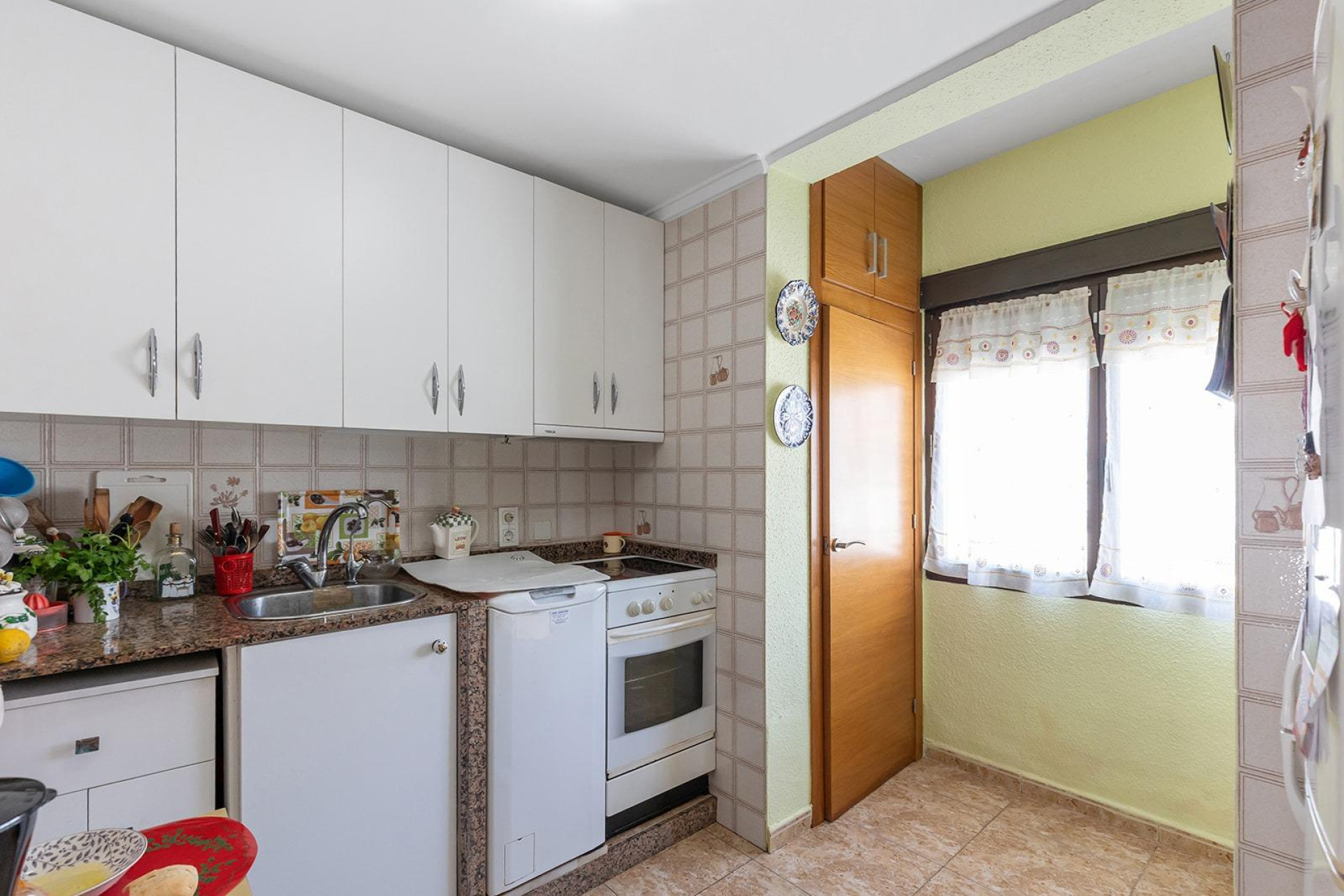 Herverkoop - Bungalow - Gelijkvloers - Torrevieja - Torretas
