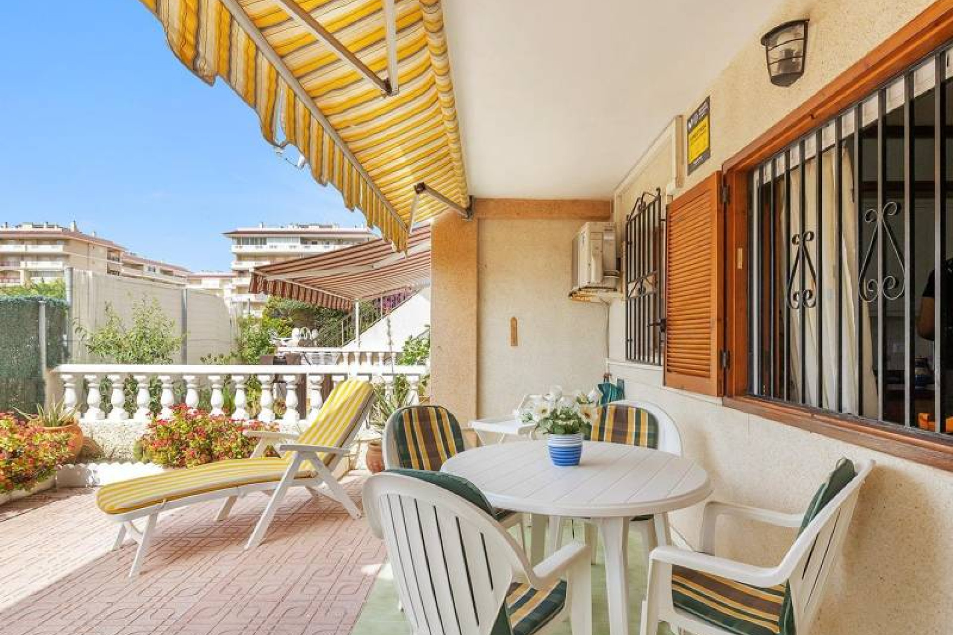 Herverkoop - Bungalow Ground Floor - Torrevieja - La Mata