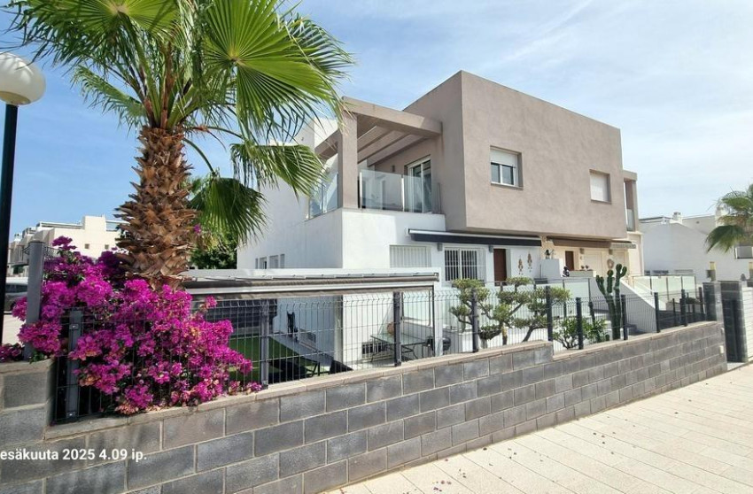 Herverkoop - Bungalow - Torrevieja - Aguas Nuevas