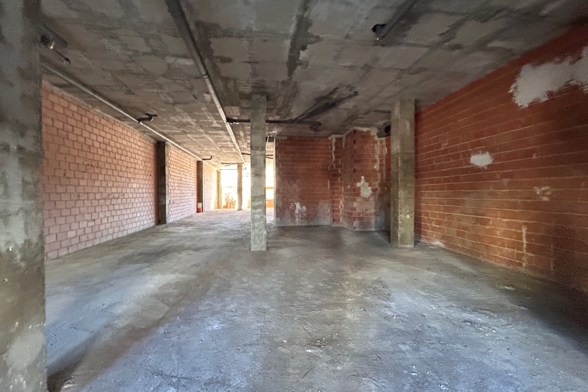 Herverkoop - Business - Jacarilla