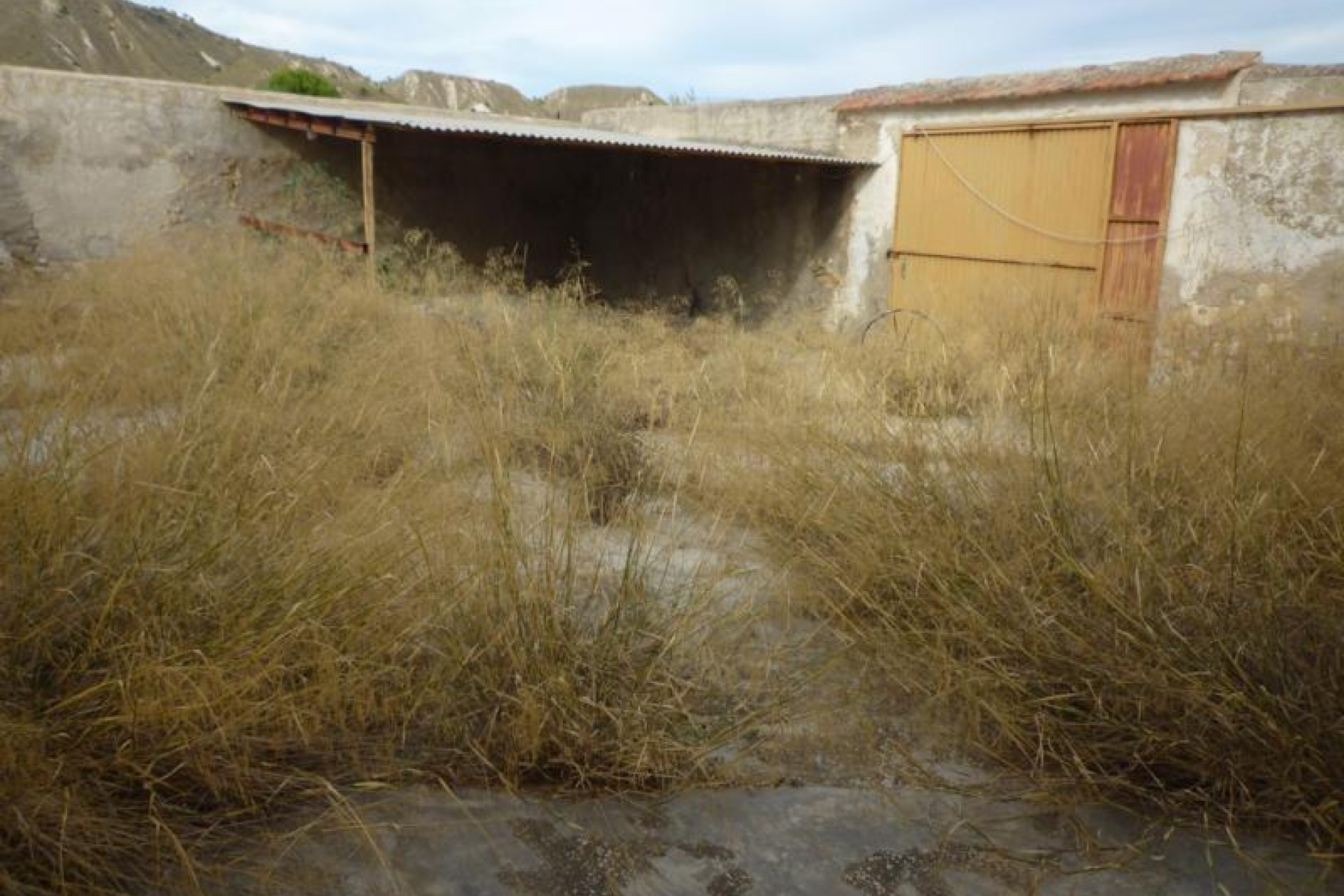 Herverkoop - Country Property - Orihuela - Desamparados-Hurchillo-Torremendo