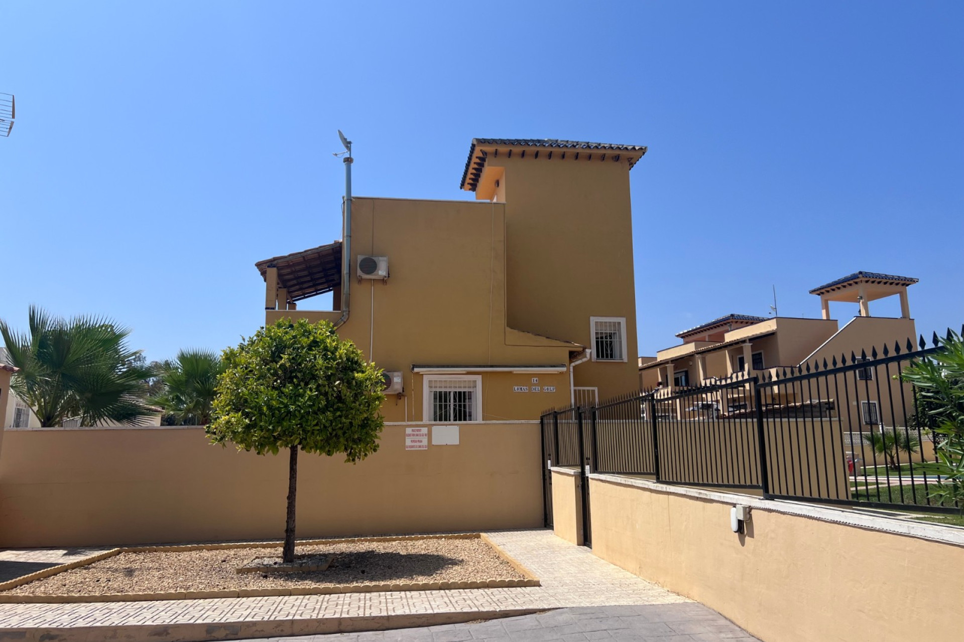 Herverkoop - Detached house - Orihuela - Villamartin