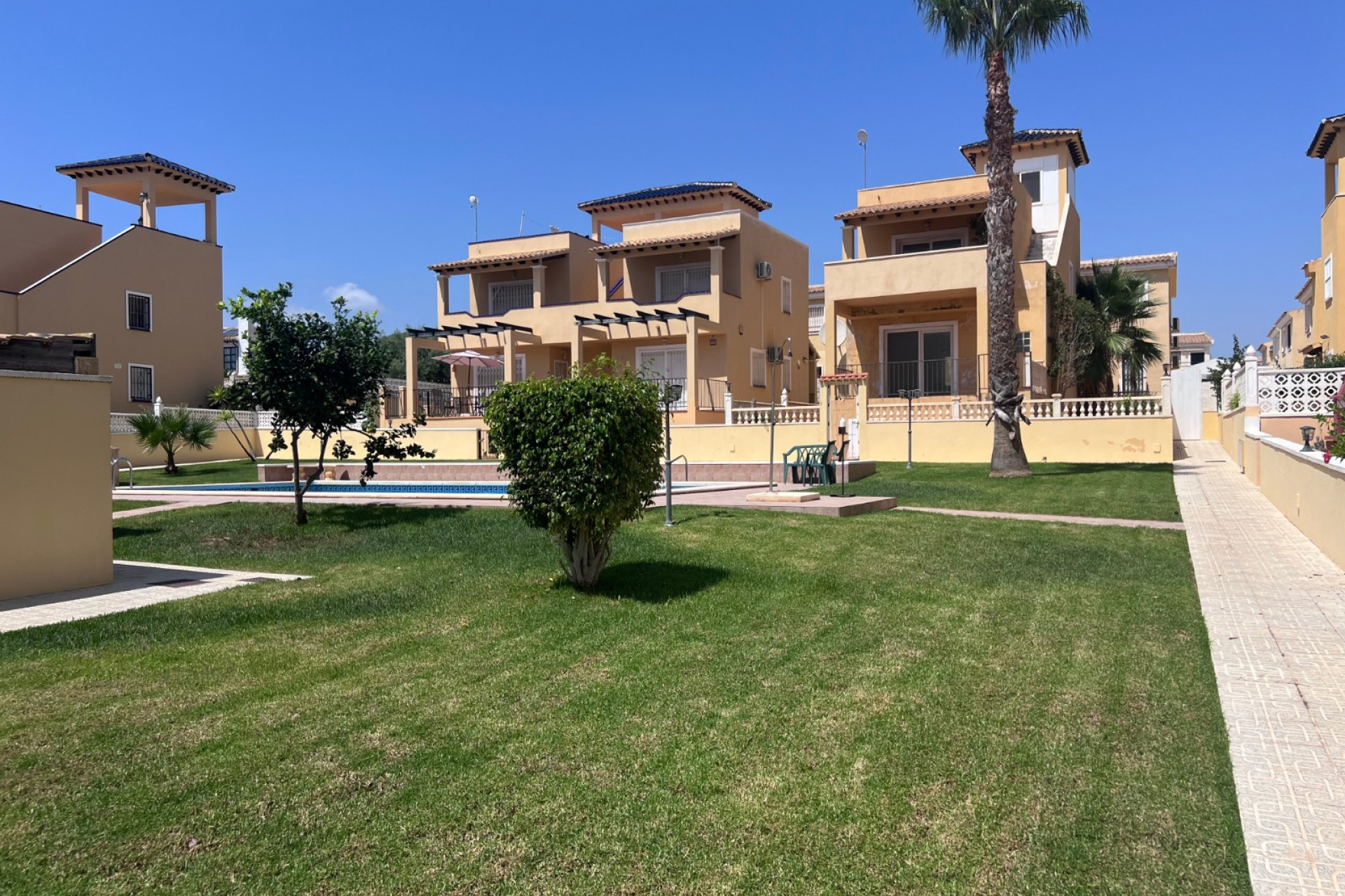 Herverkoop - Detached house - Orihuela - Villamartin