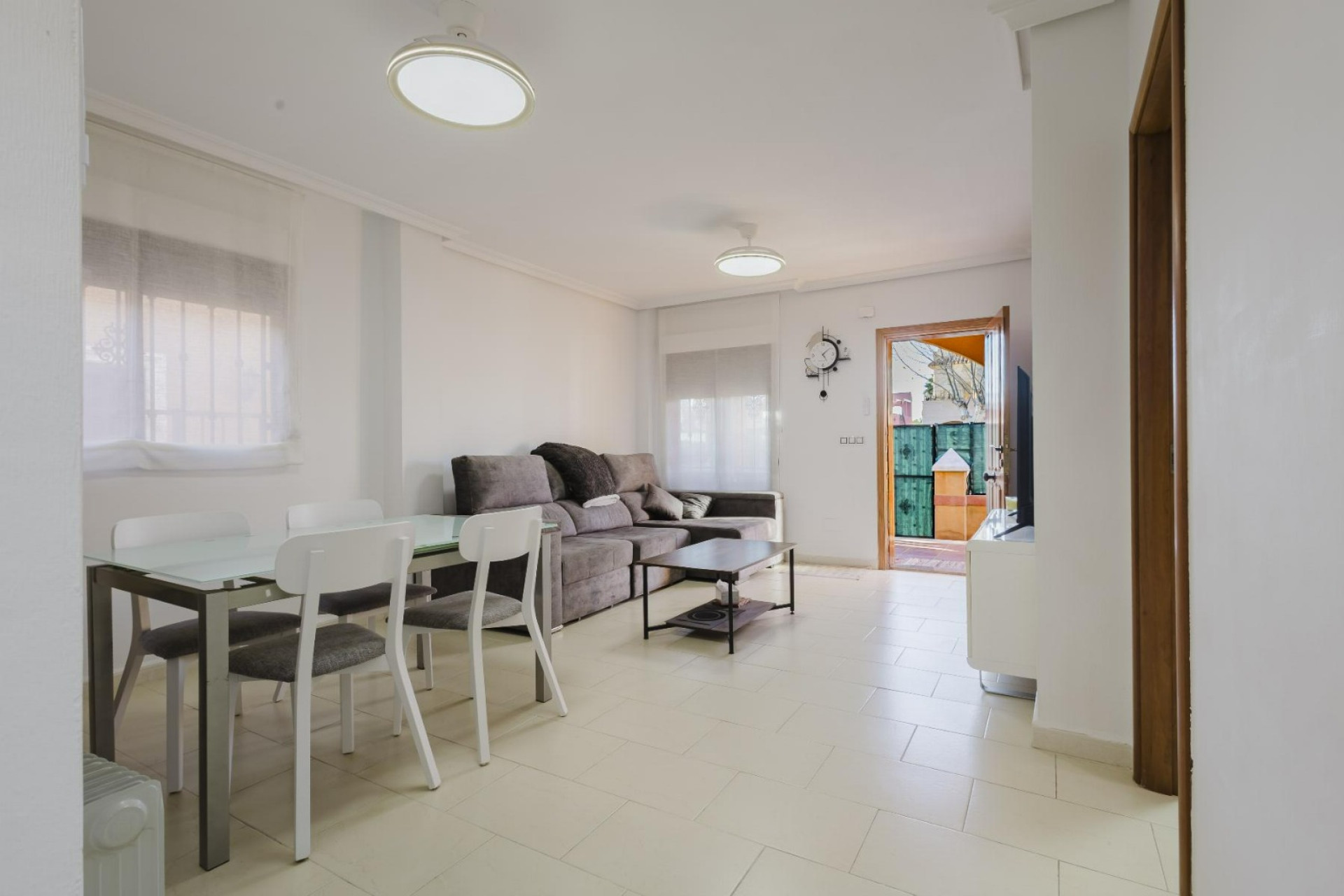 Herverkoop - Detached House / Villa - Torrevieja - Aguas Nuevas