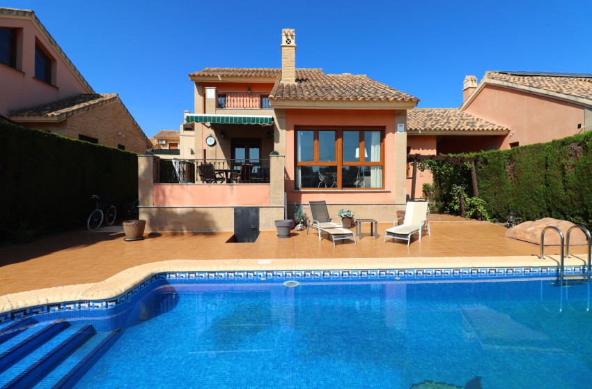 Herverkoop - Detached Villa - Algorfa - La Finca Golf Resort