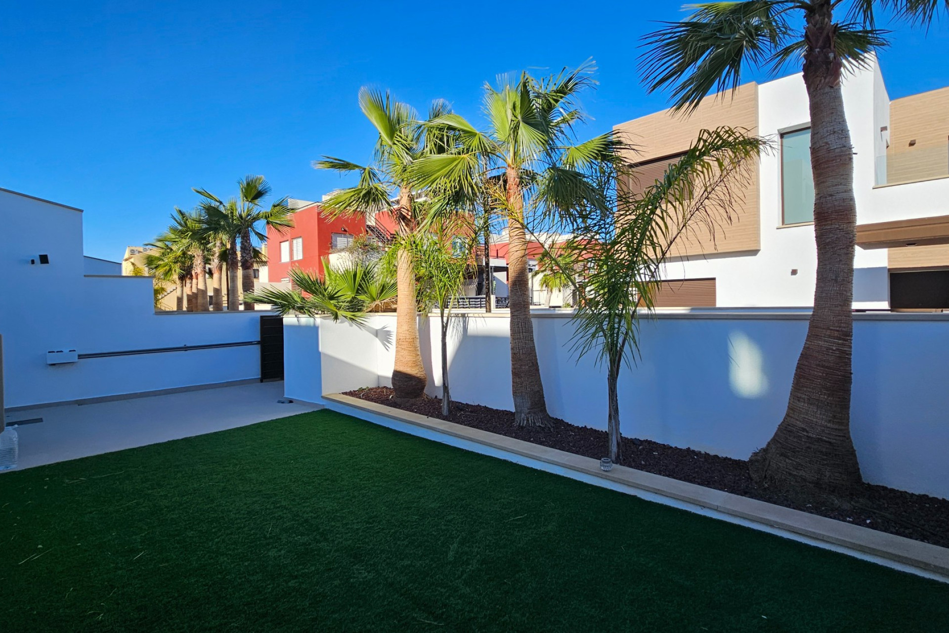 Herverkoop - Detached Villa - Algorfa - La Finca Golf Resort