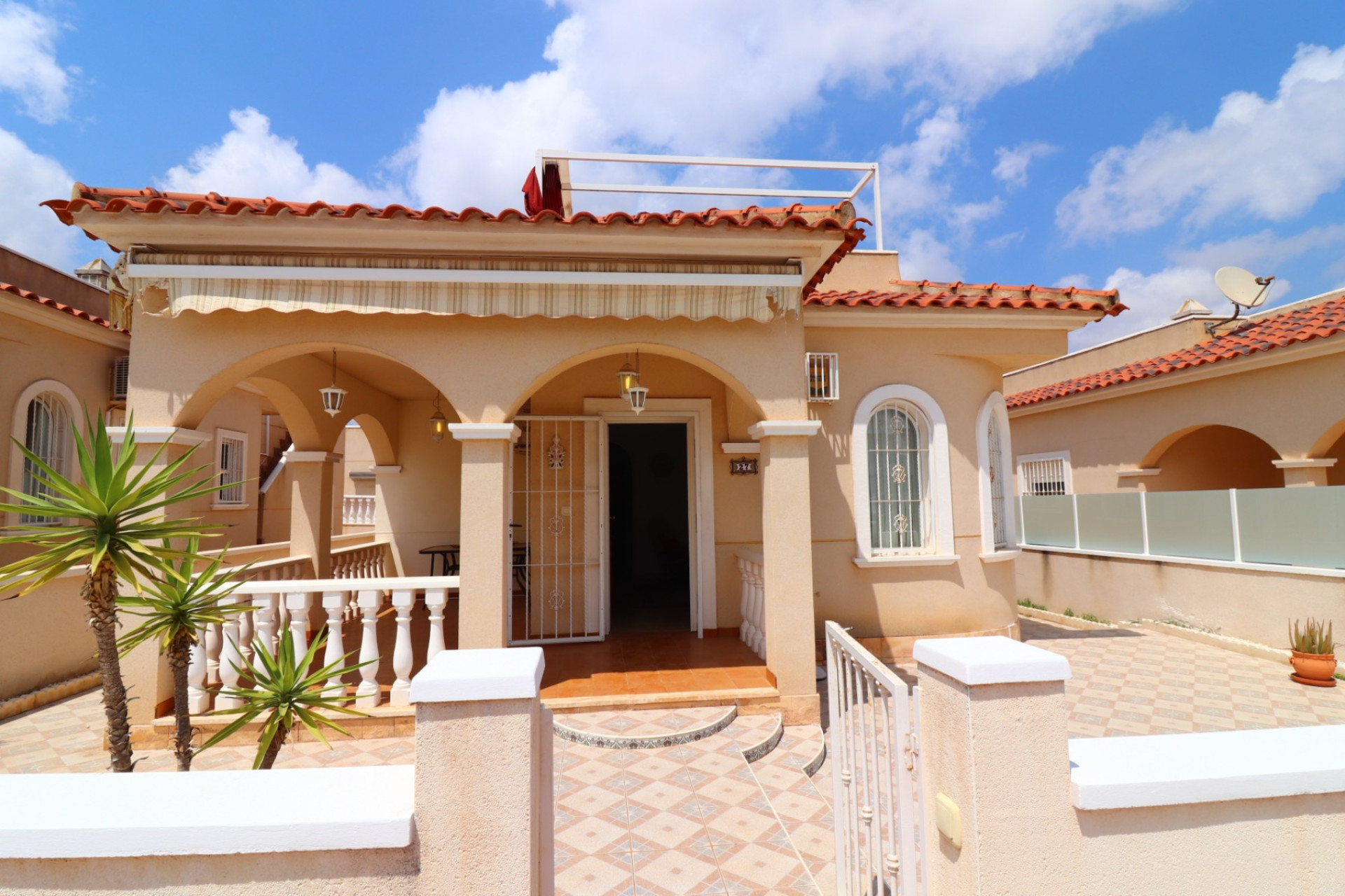 Herverkoop - Detached Villa - Algorfa - Lo Crispin