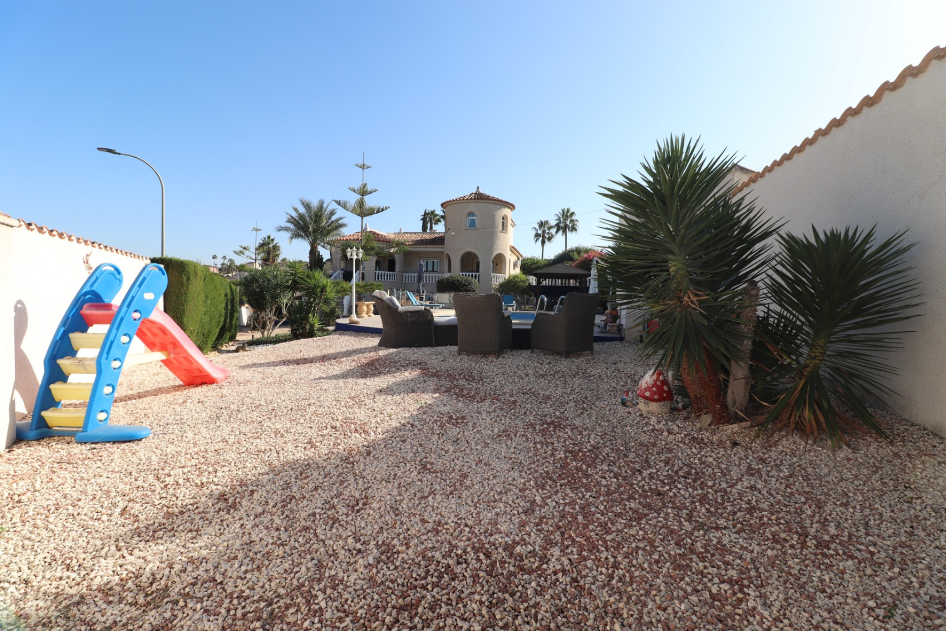 Herverkoop - Detached Villa - Algorfa - Lomas de La Juliana