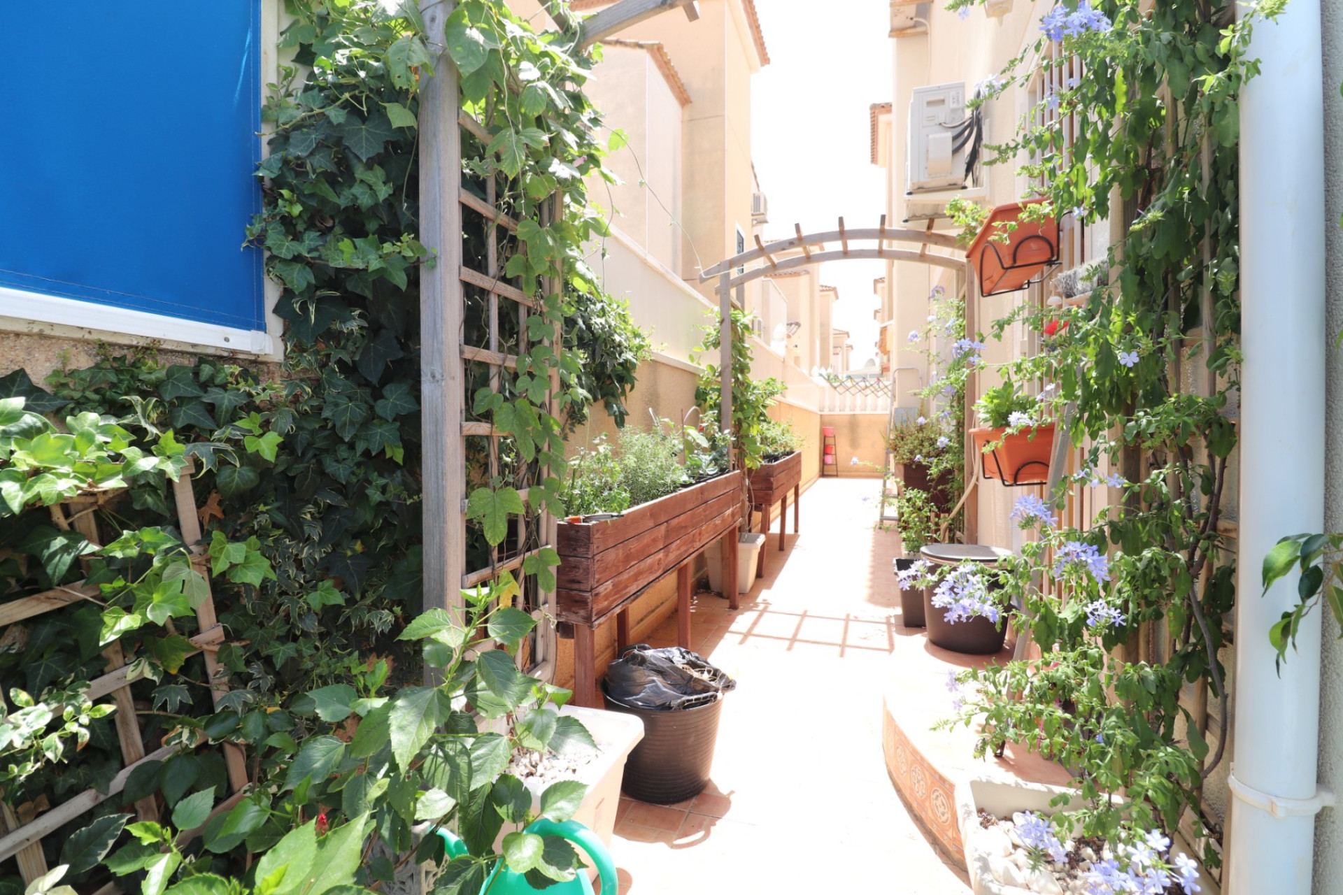 Herverkoop - Detached Villa - Algorfa - Montebello