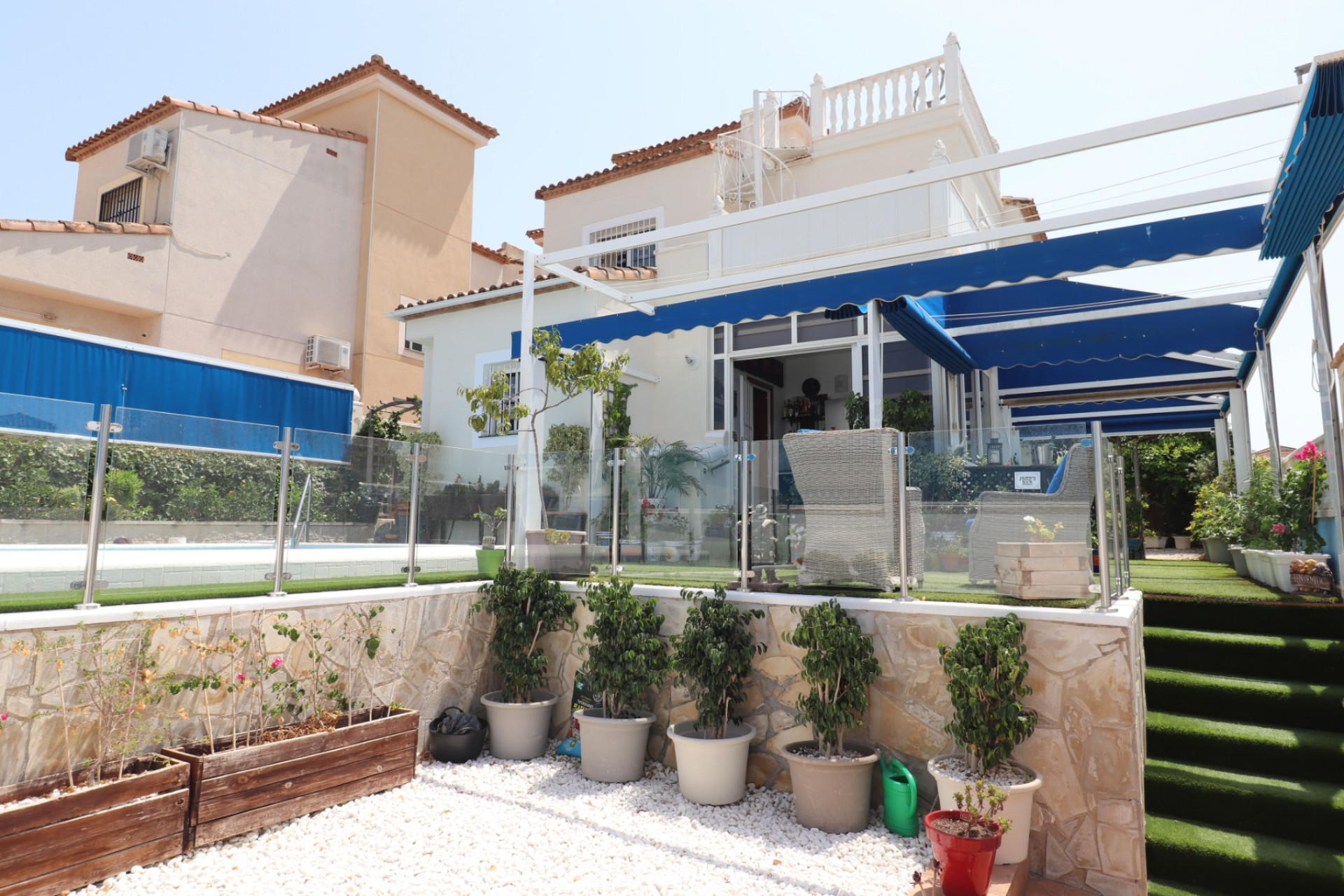 Herverkoop - Detached Villa - Algorfa - Montebello