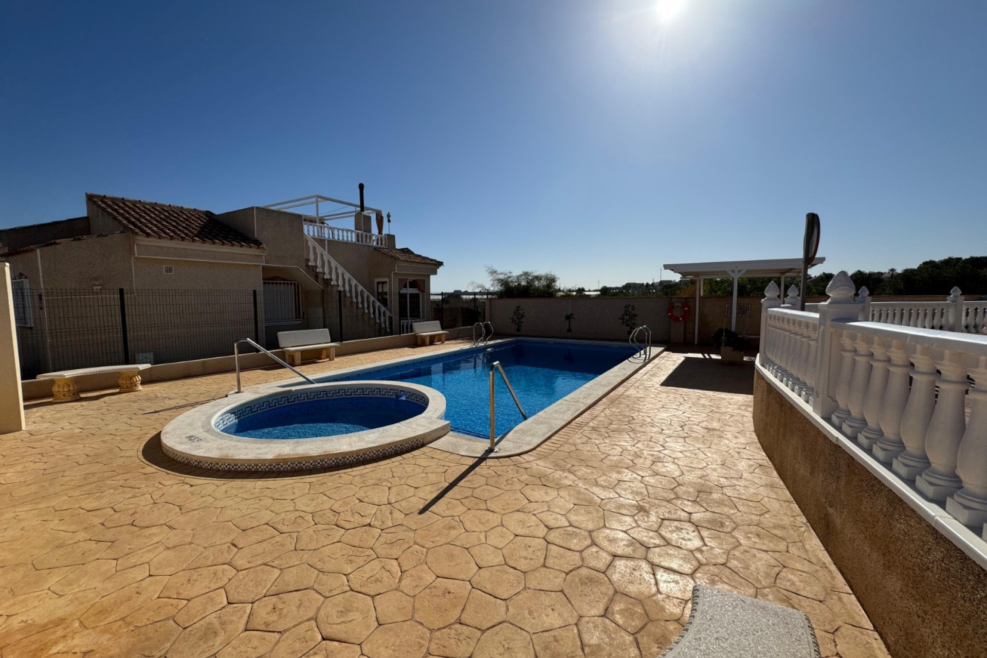 Herverkoop - Detached Villa - Algorfa - Montemar