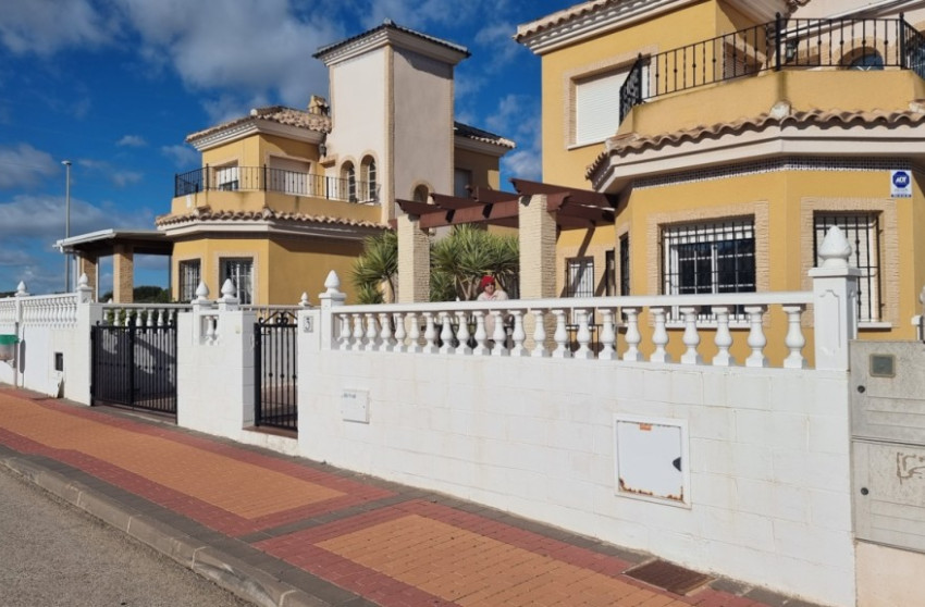 Herverkoop - Detached Villa - Algorfa