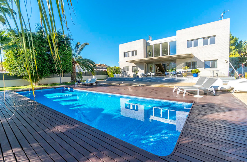 Herverkoop - Detached Villa - Alicante - Campoamor